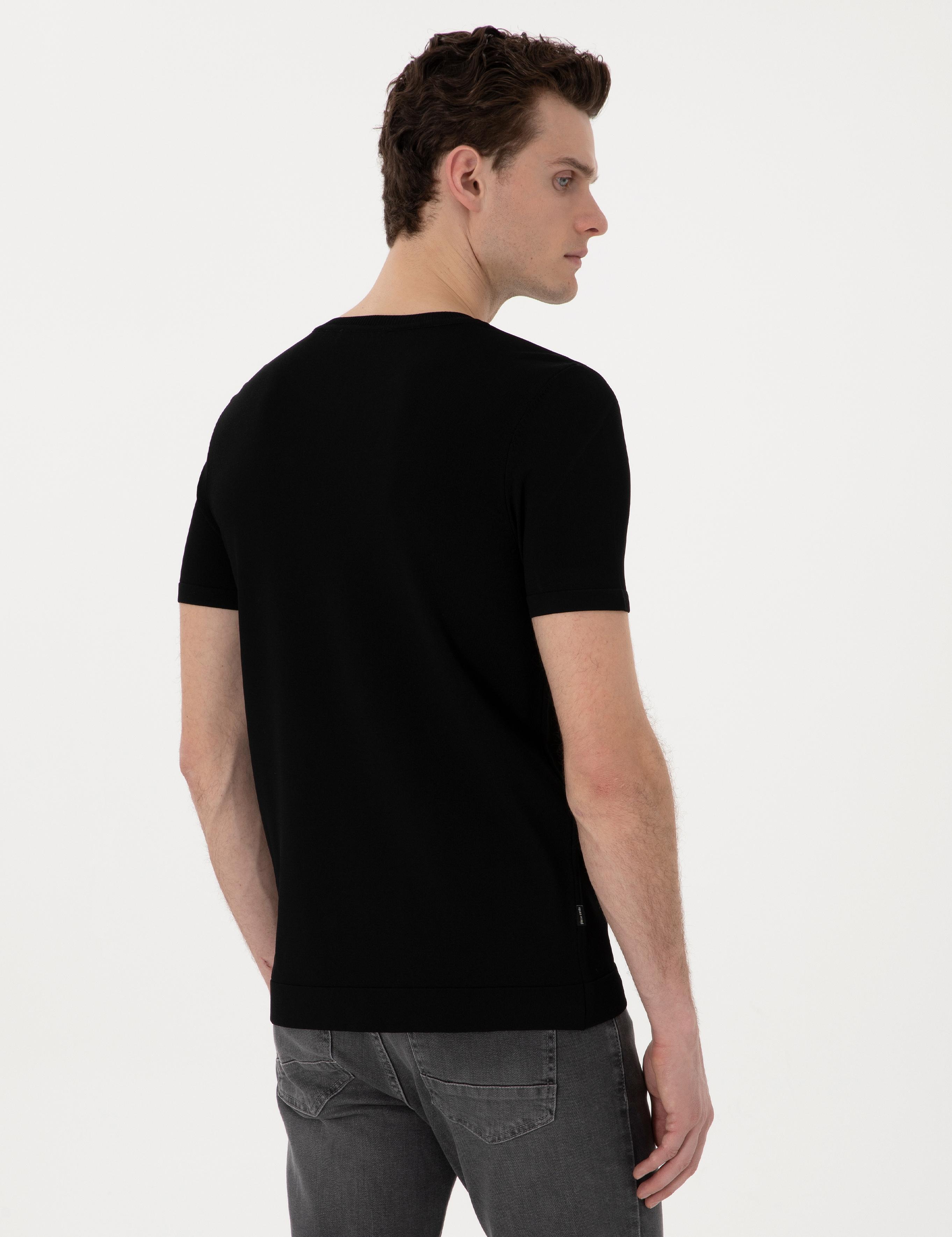 Siyah Slim Fit Bisiklet Yaka Triko Tişört