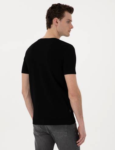 Siyah Slim Fit Bisiklet Yaka Triko Tişört
