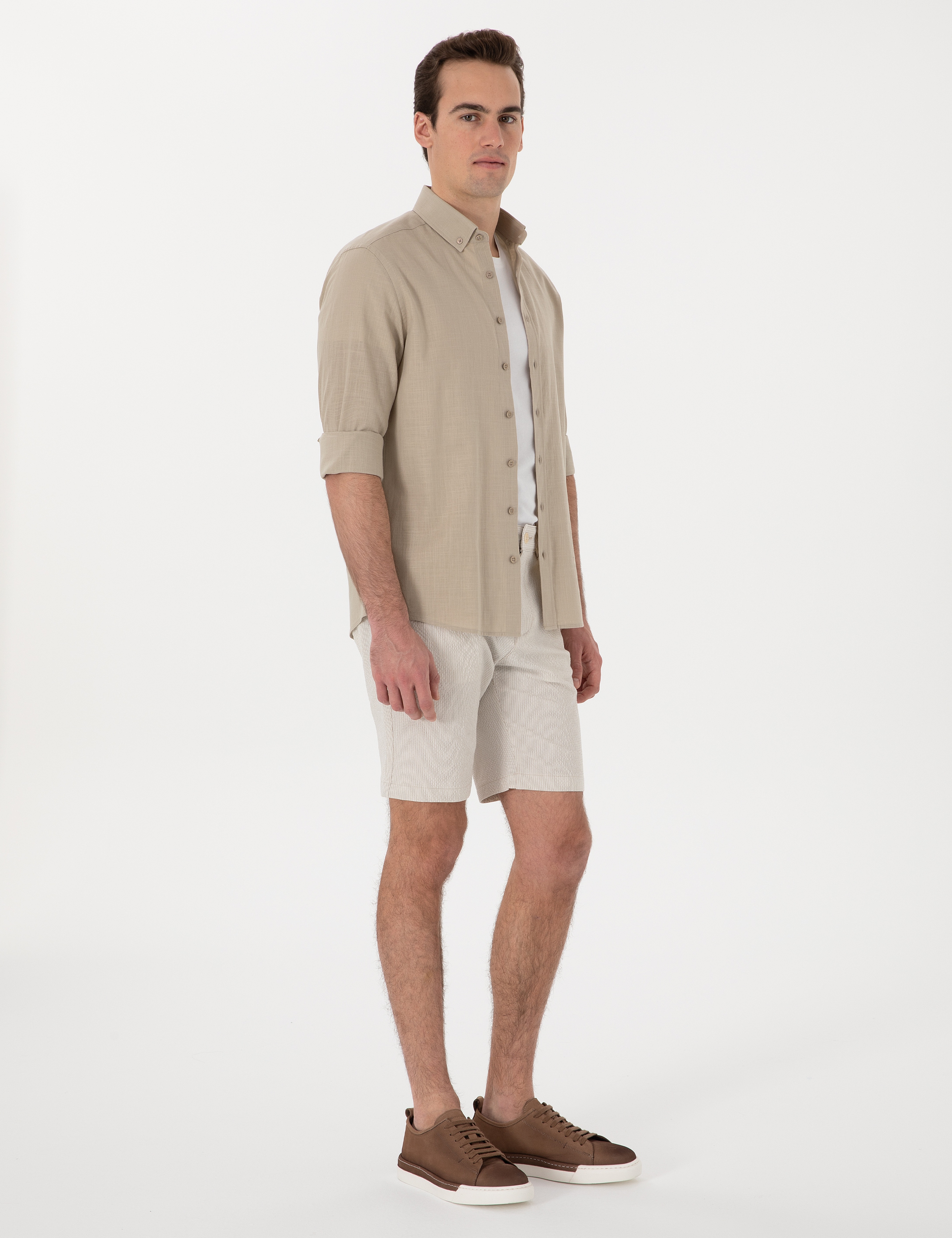 Bej Slim Fit Gofre Beli Lastikli Dokuma Şort - Image 3