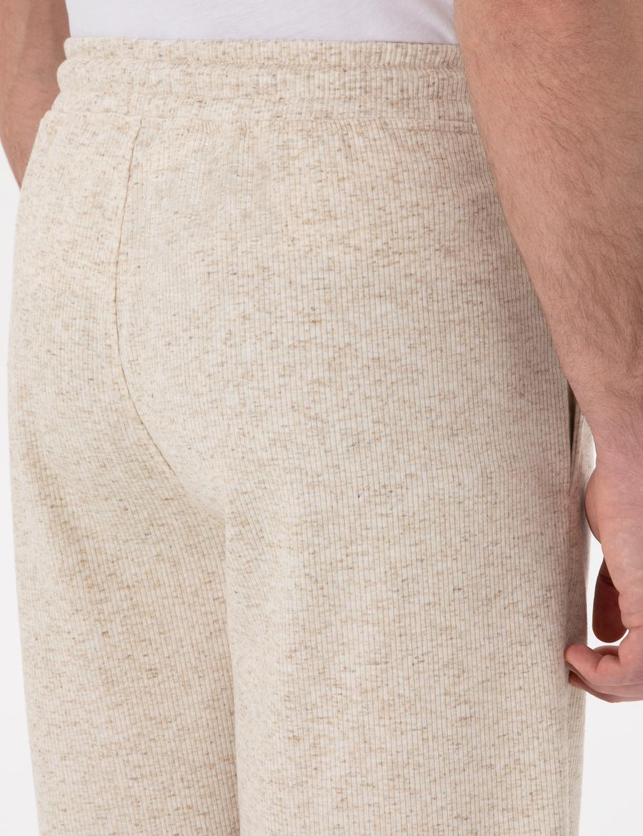 Bej Comfort Fit Keten Karışımlı Örme Şort