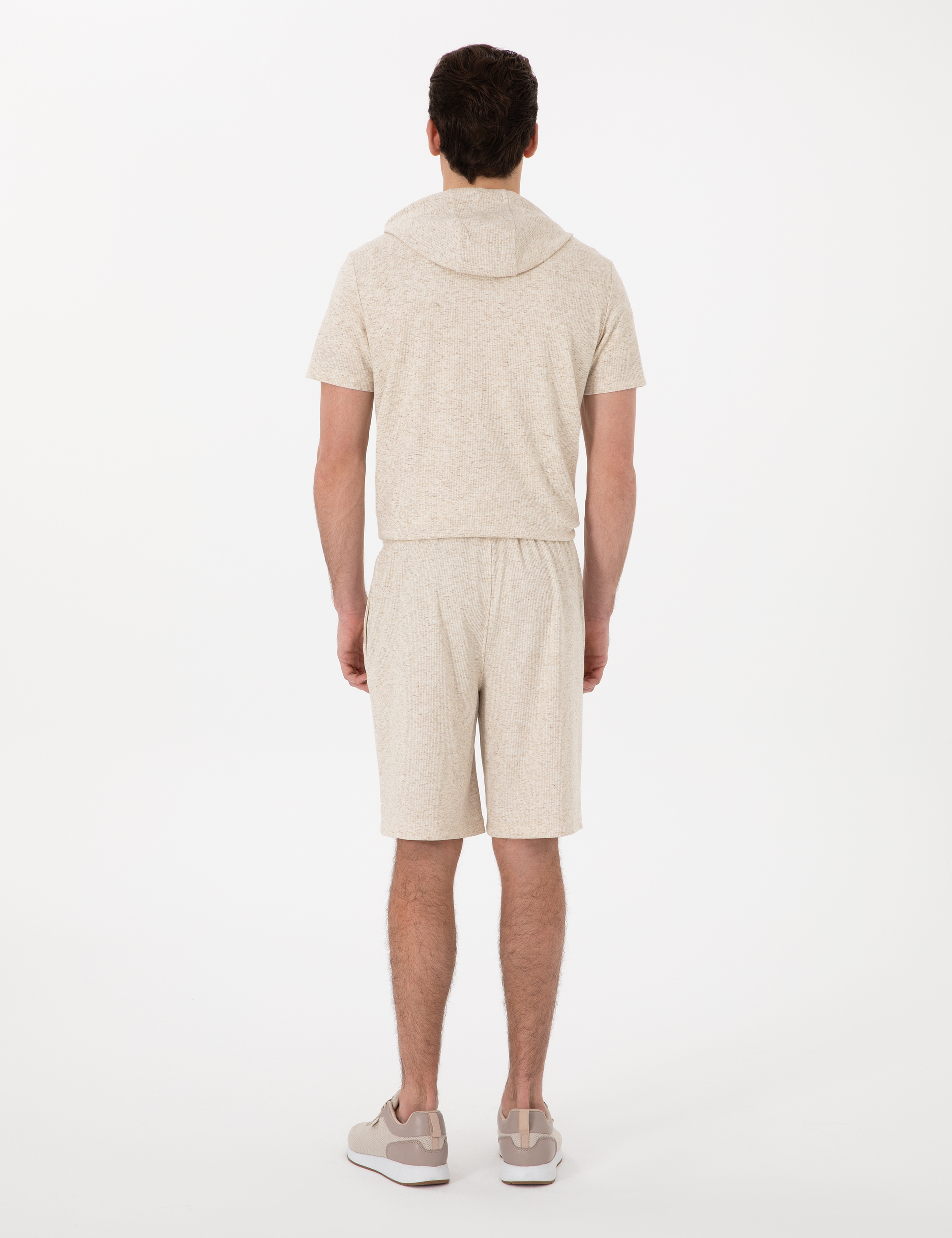 Bej Comfort Fit Keten Karışımlı Örme Şort - Image 4