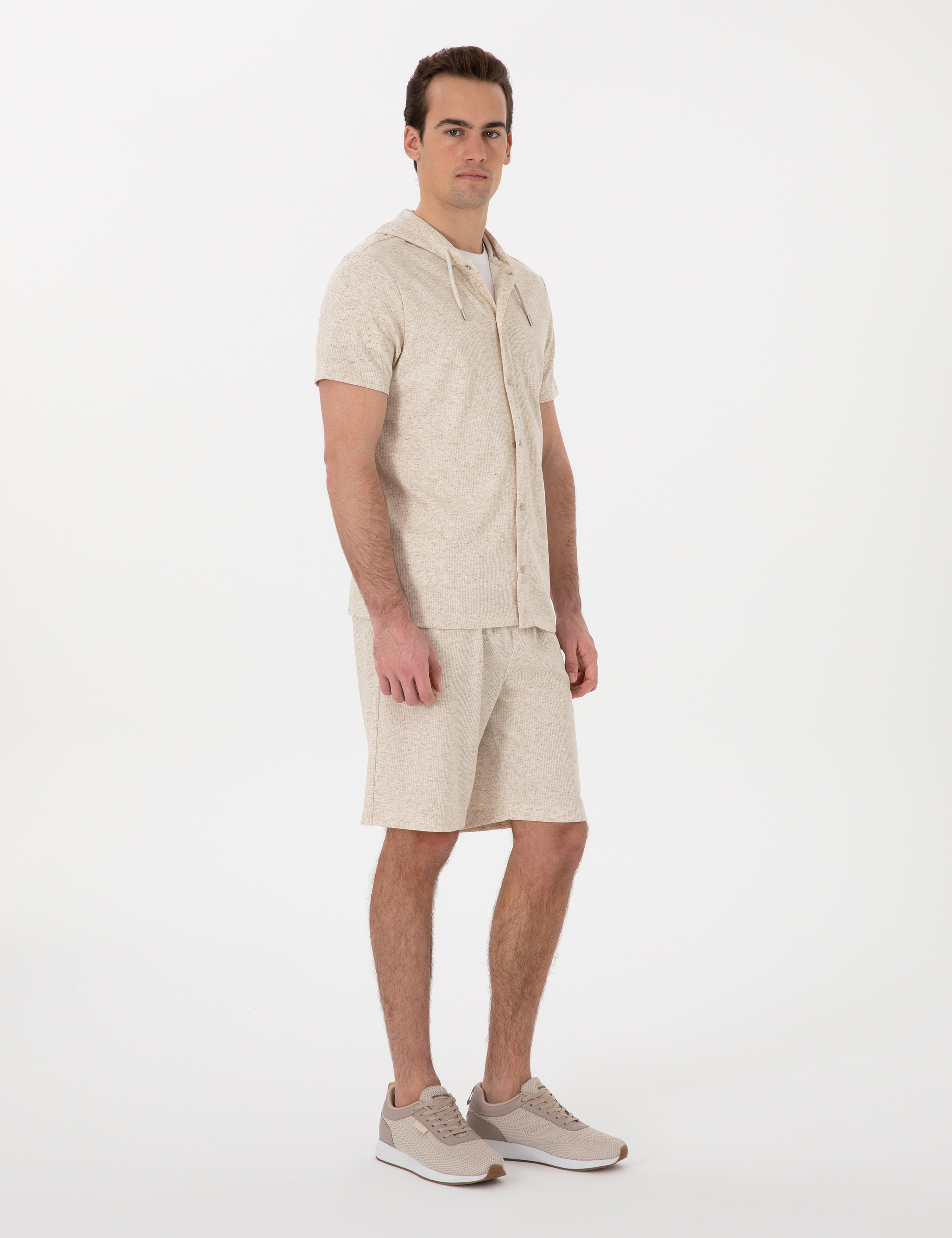 Bej Comfort Fit Keten Karışımlı Örme Şort
