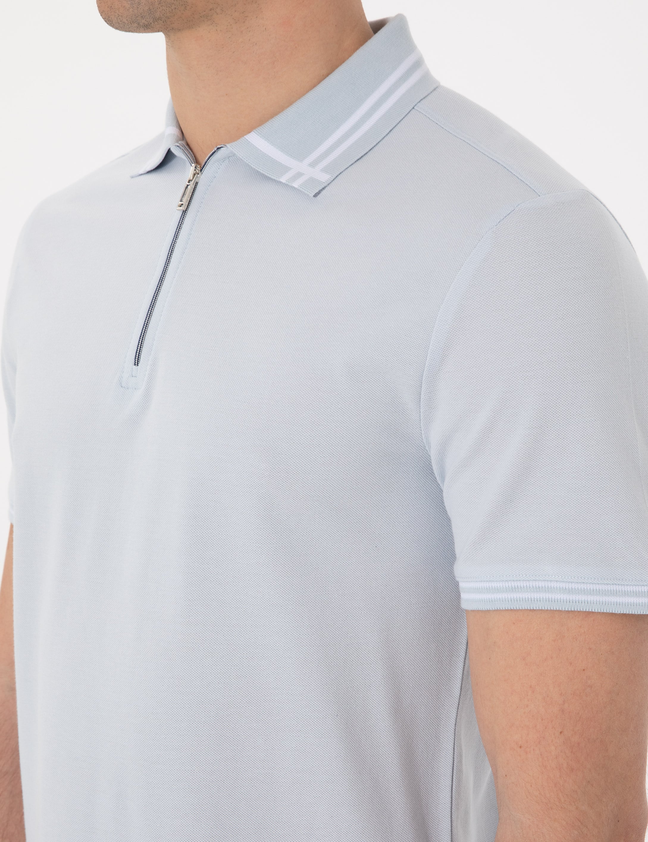 Açık Mavi Slim Fit %100 Pamuk Tişört