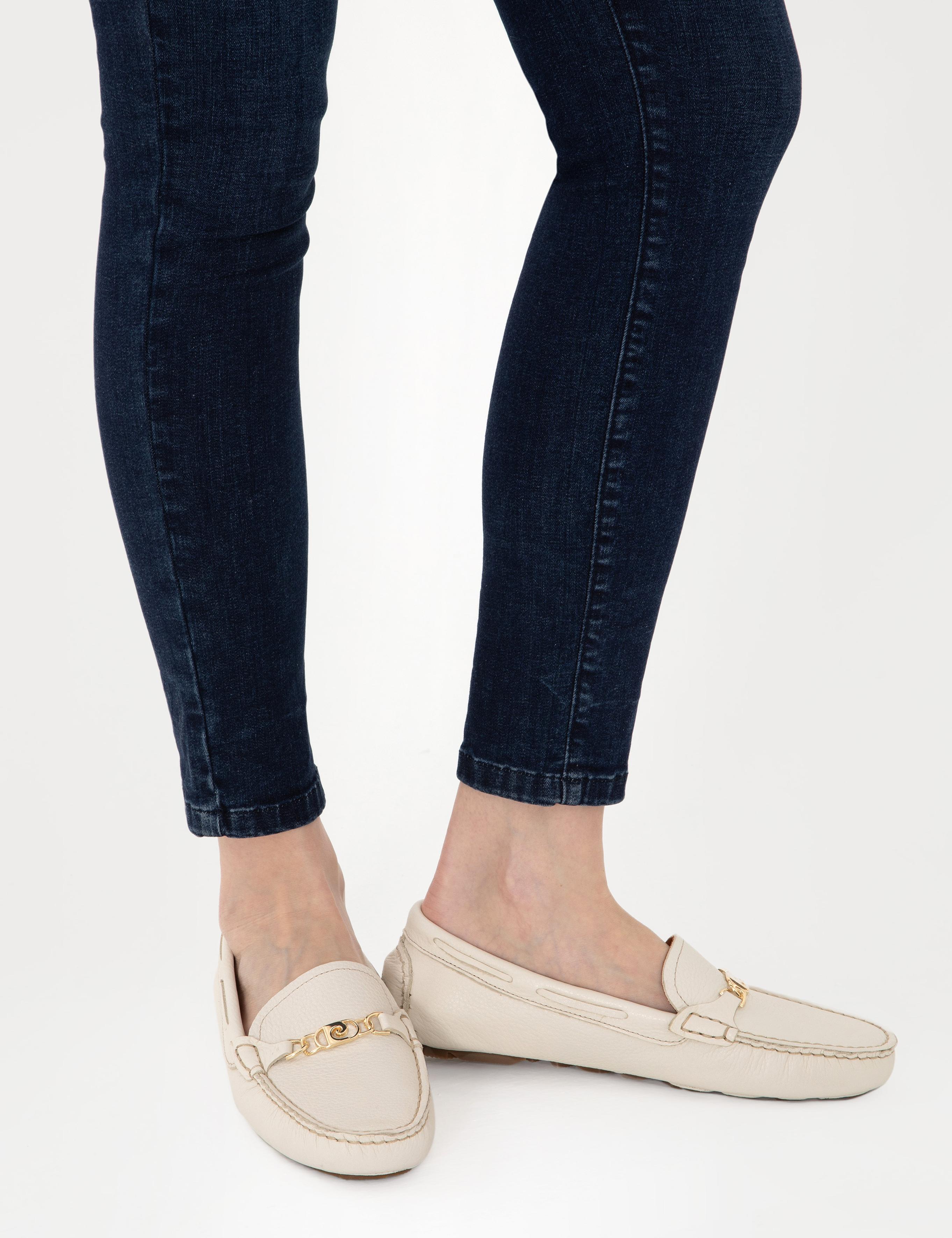 Ekru Loafer