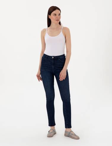 Beyaz Extra Slim Fit Örme Bluz
