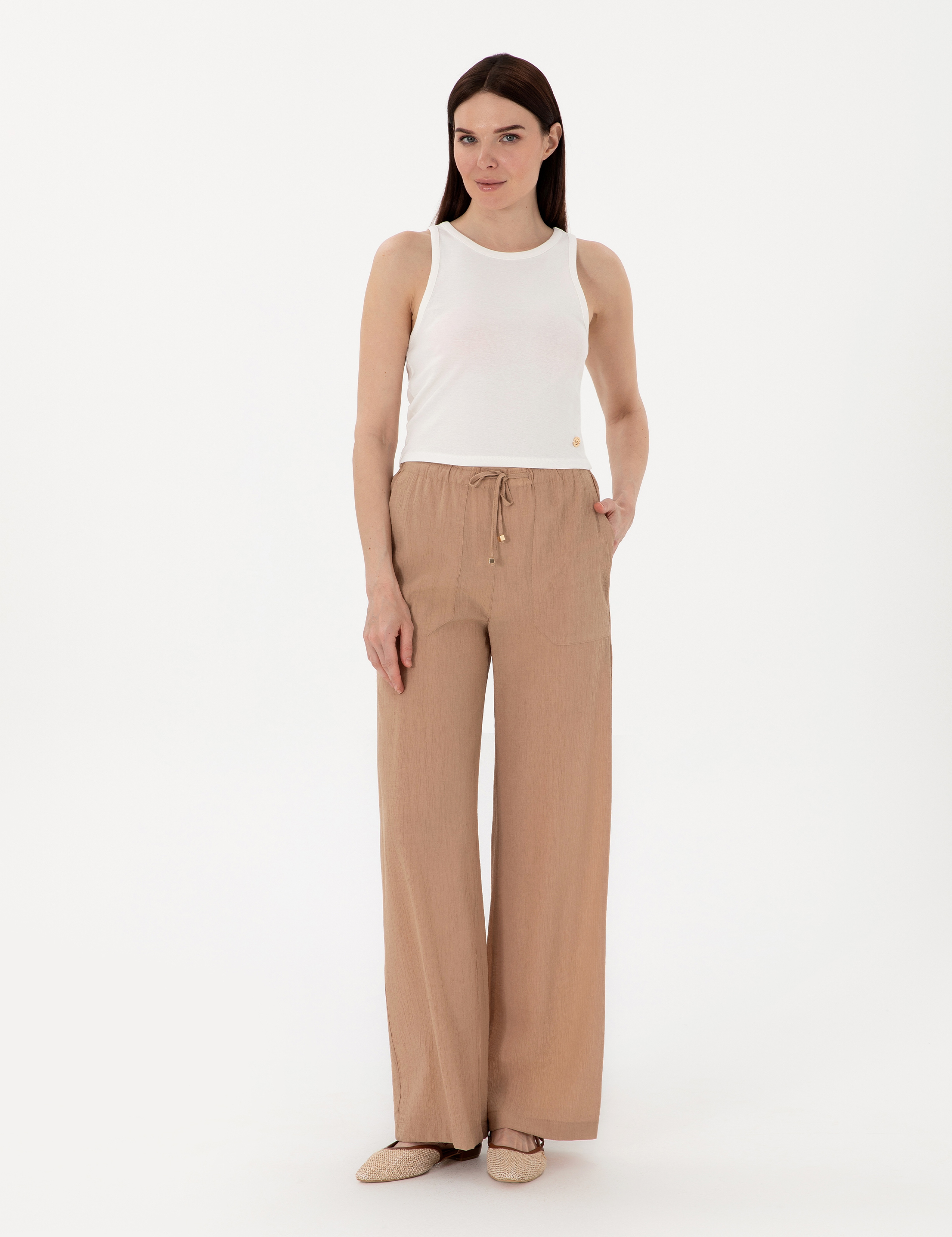 Beyaz Extra Slim Fit Crop Tişört - Image 4