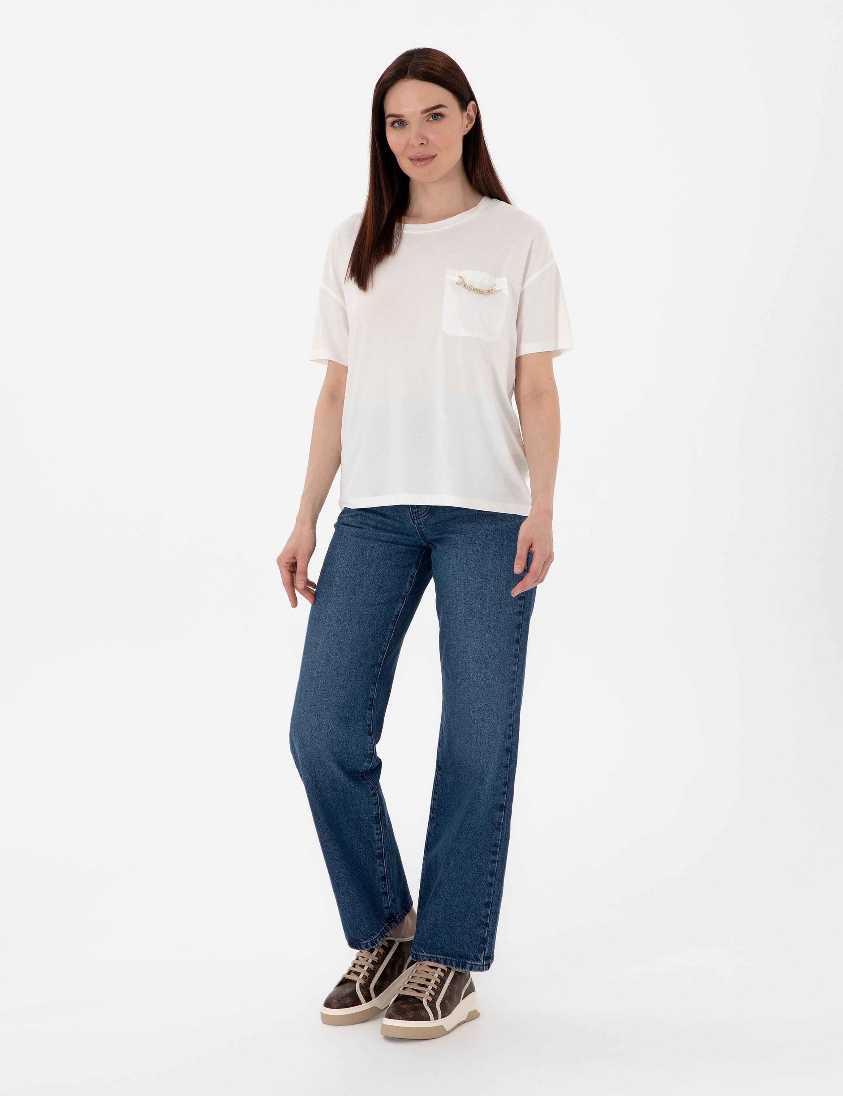 Beyaz Comfort Fit Tişört