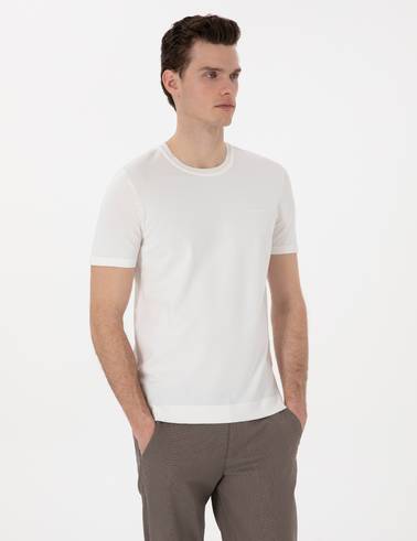 Ekru Slim Fit Bisiklet Yaka Triko Tişört