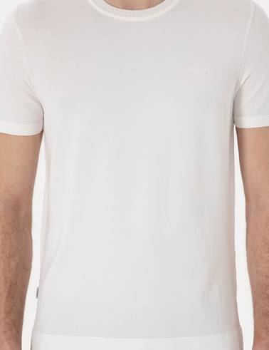 Ekru Slim Fit Bisiklet Yaka Triko Tişört