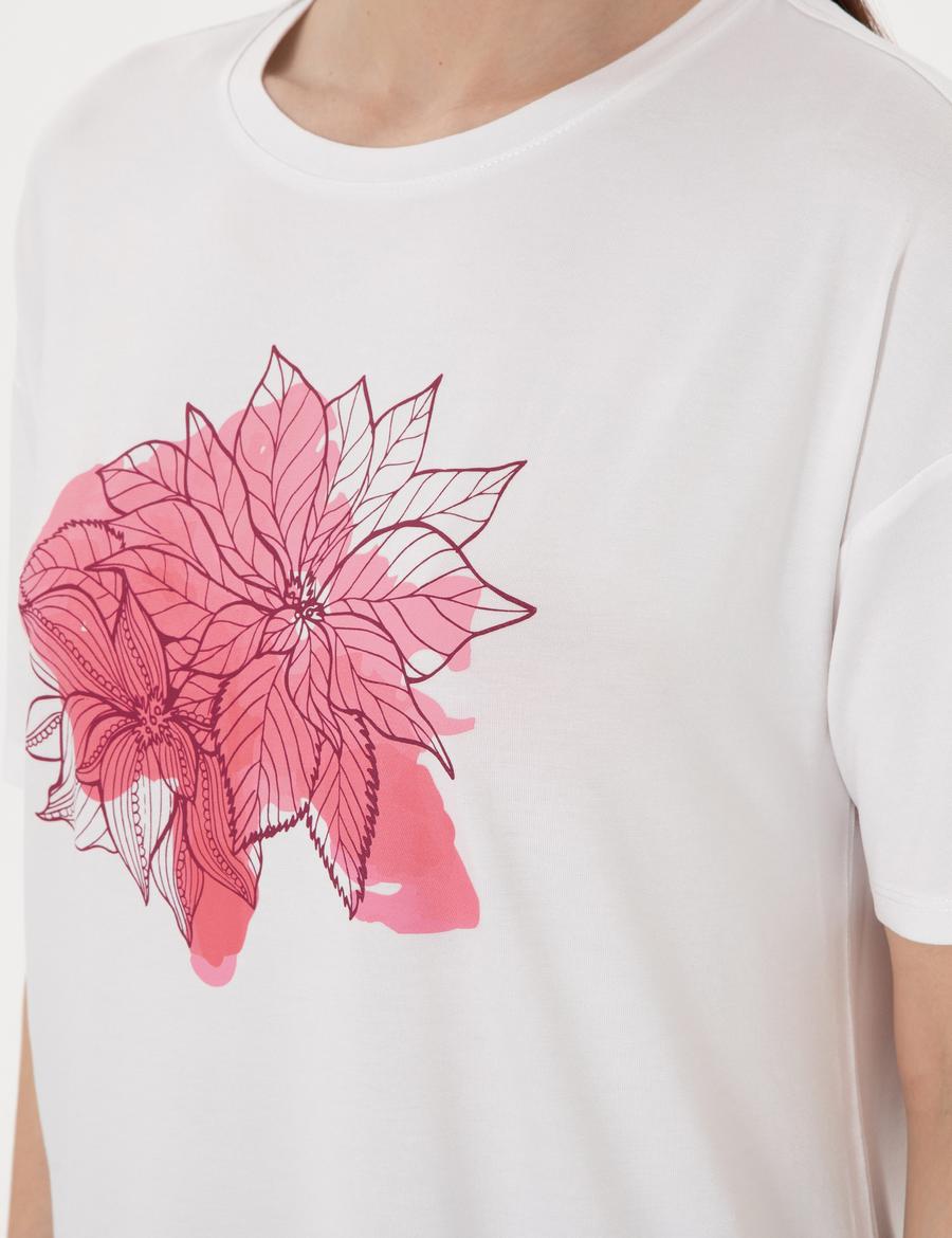 Beyaz Comfort Fit Tişört