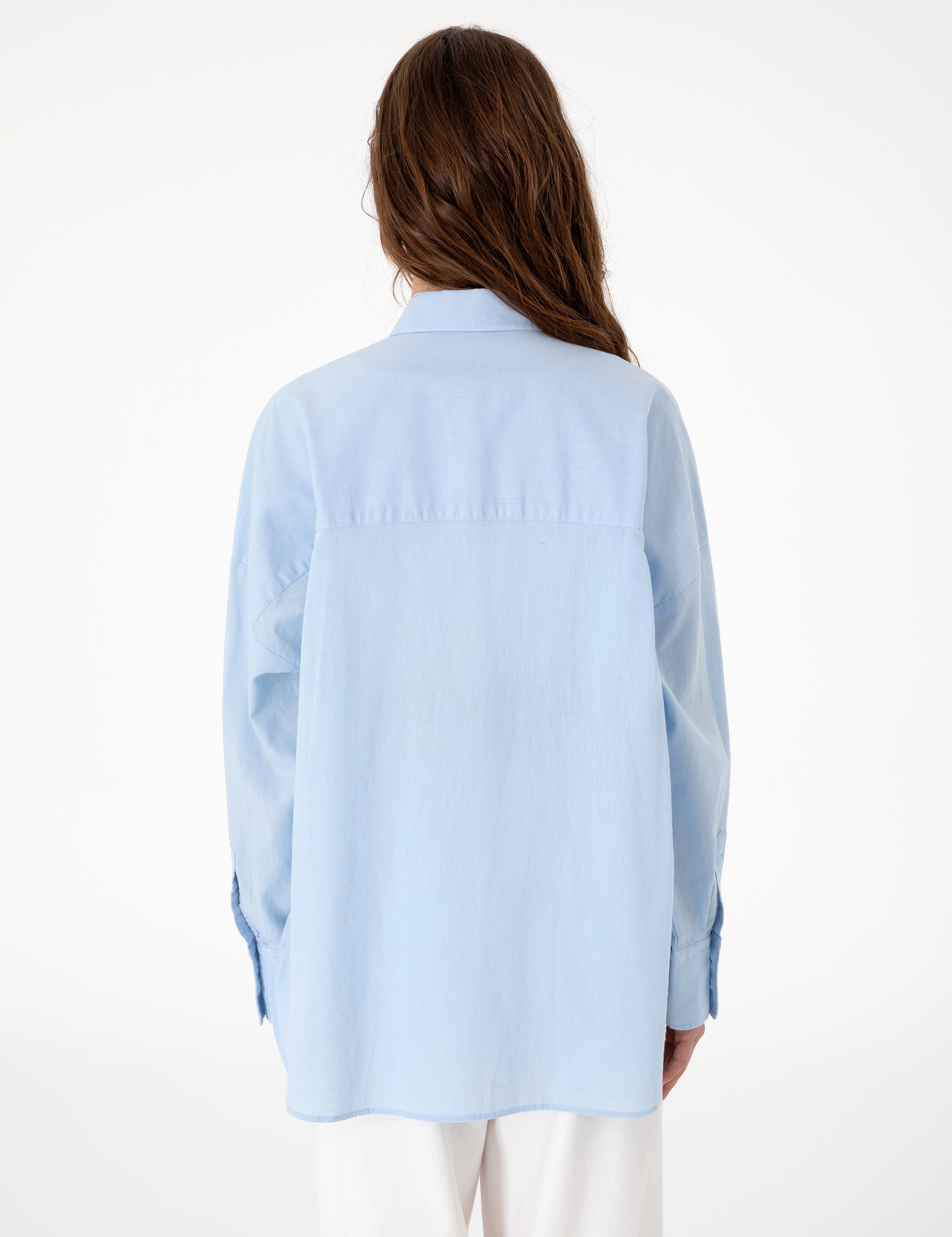 Mavi Oversize Keten Karışımlı Uzun Kollu Gömlek - Image 5