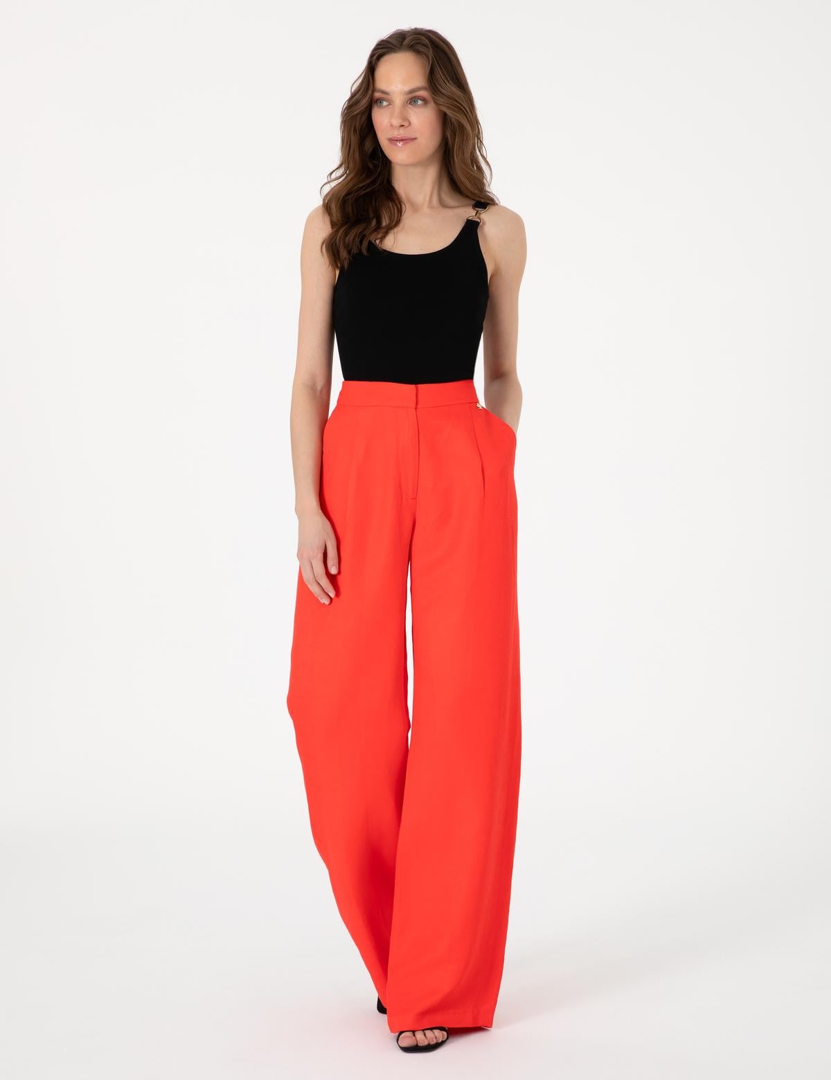 Siyah Slim Fit Triko Tişört - 50301140005