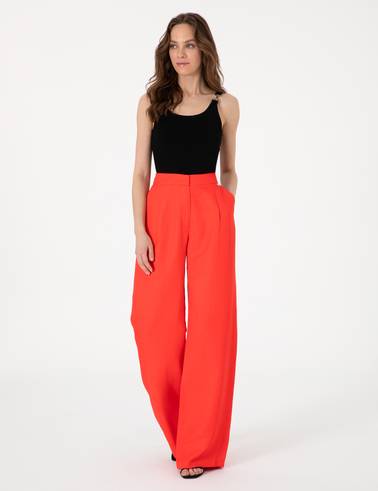 Siyah Slim Fit Triko Tişört