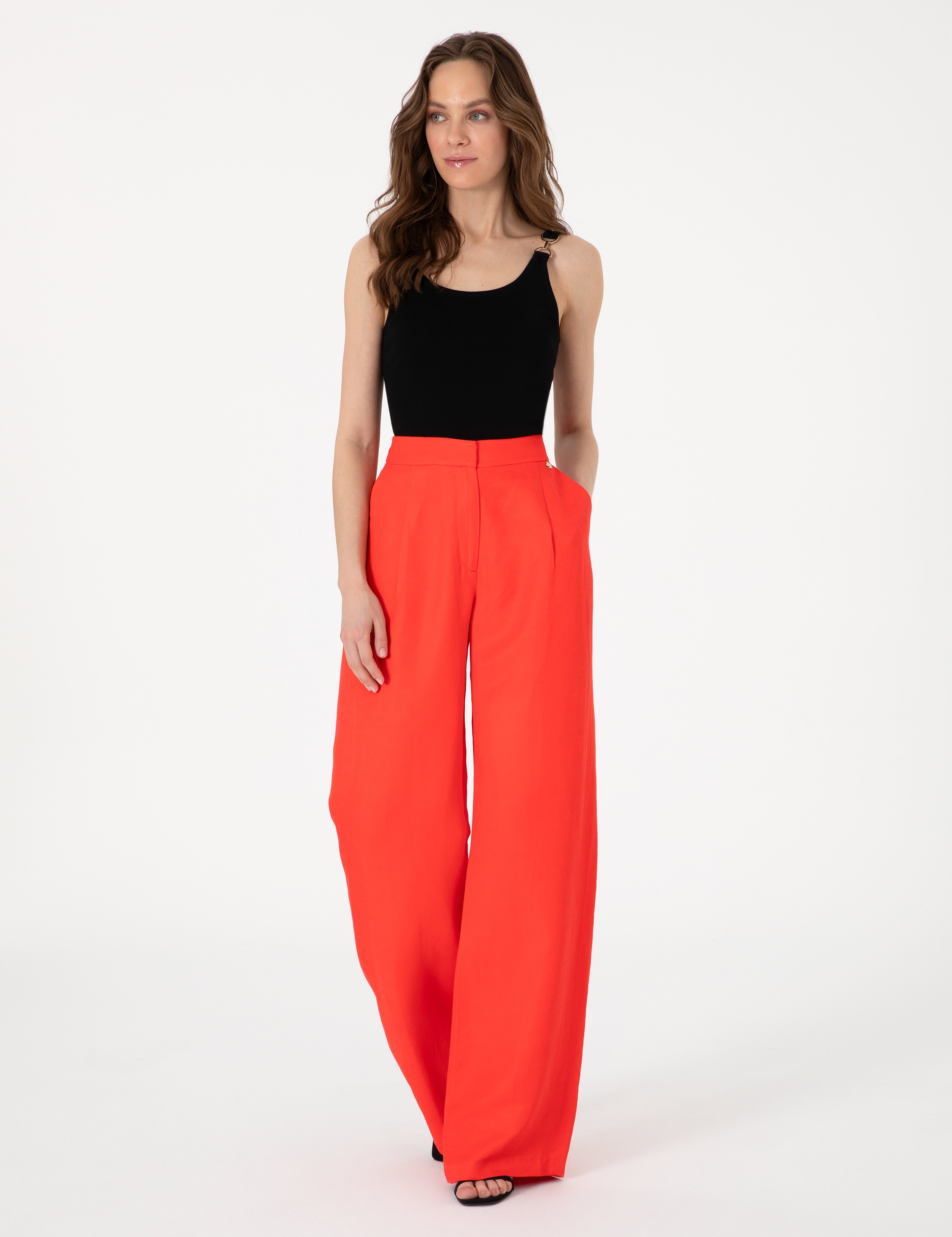Siyah Slim Fit Triko Tişört - Image 4