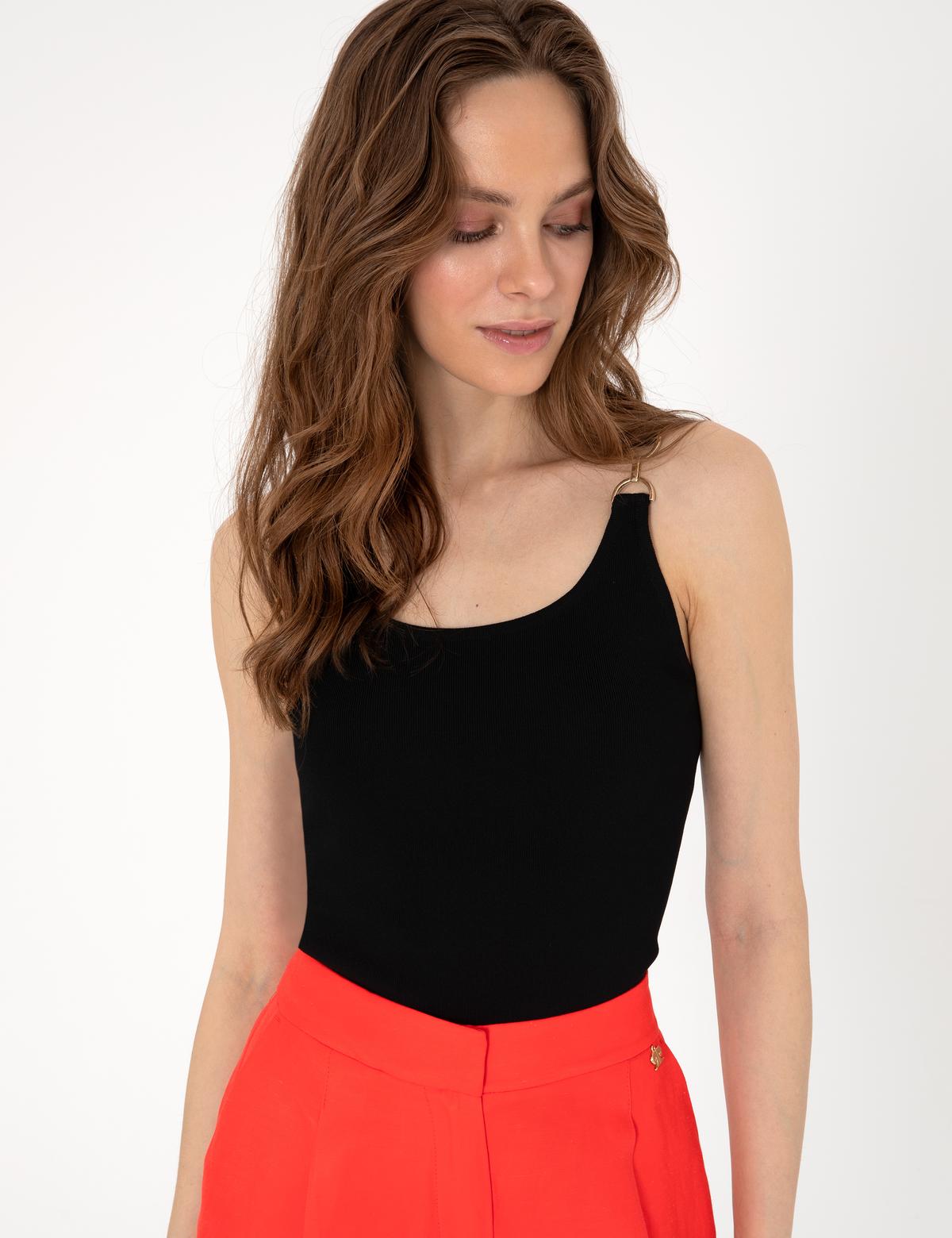 Siyah Slim Fit Triko Tişört - 50301140005