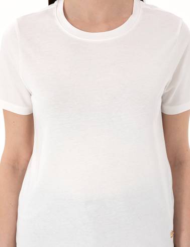 Beyaz Regular Fit Bisiklet Yaka Basic Tişört