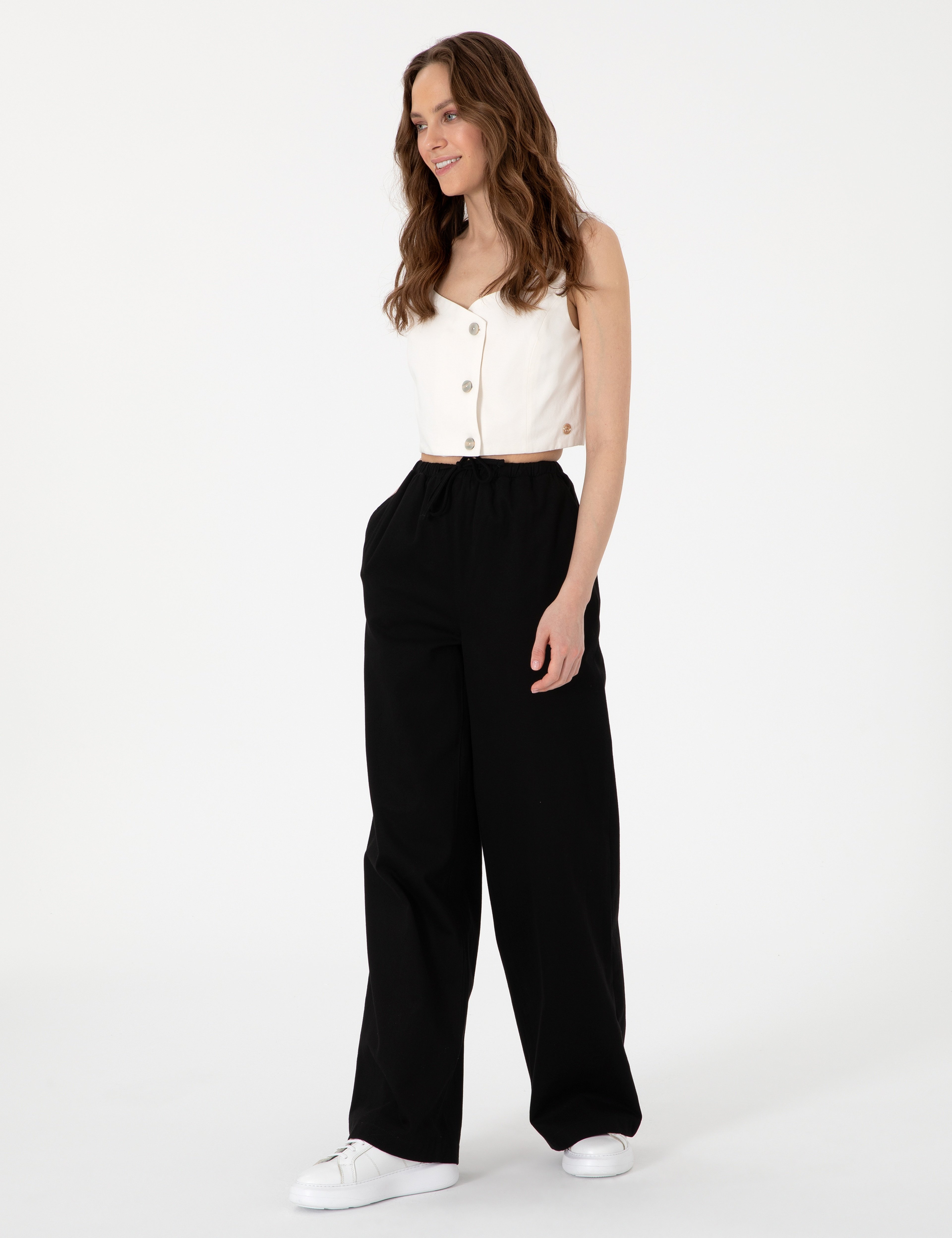 Siyah Yüksek Bel Loose Fit Pantolon - Image 3