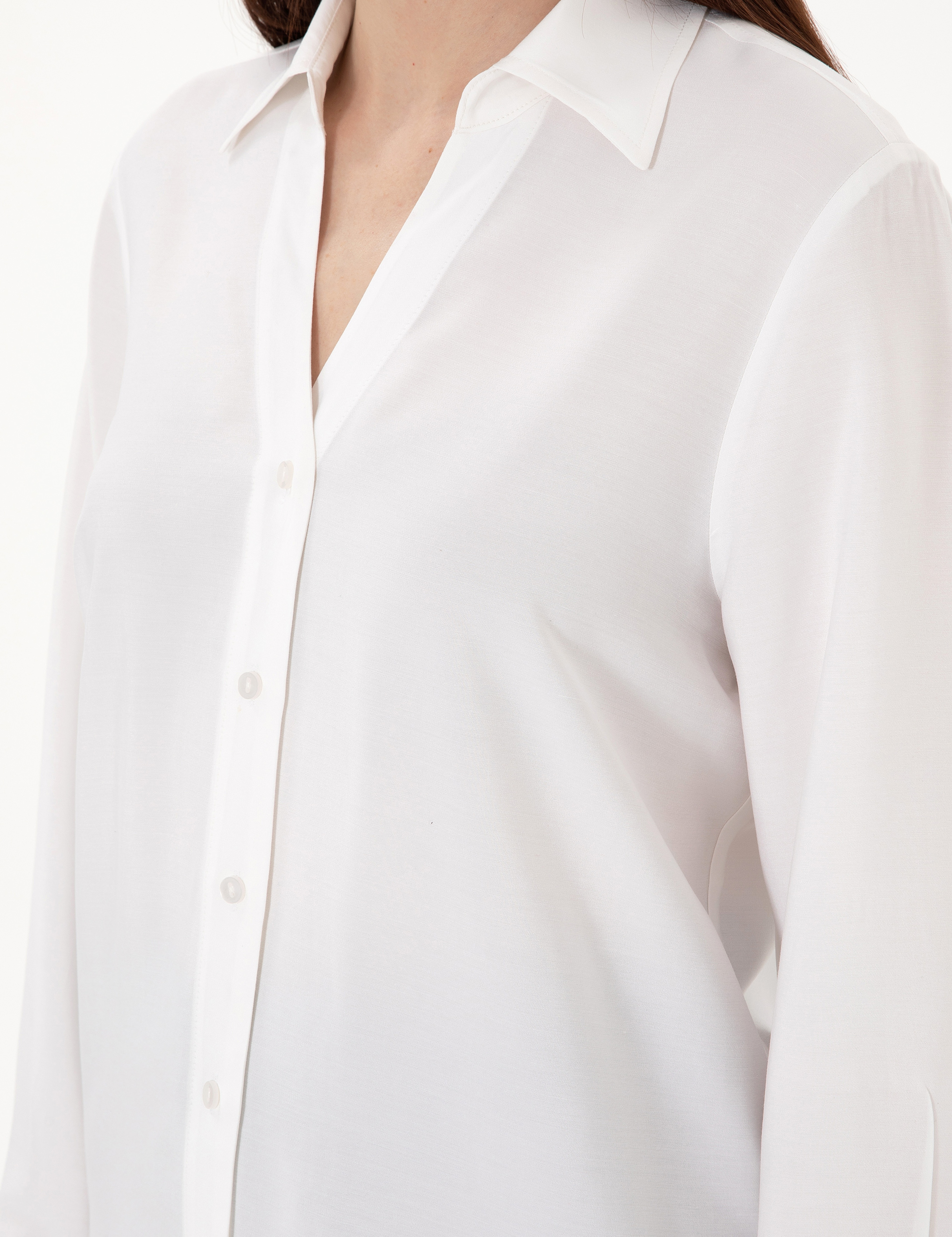Beyaz Comfort Fit Uzun Kollu Gömlek - Image 7
