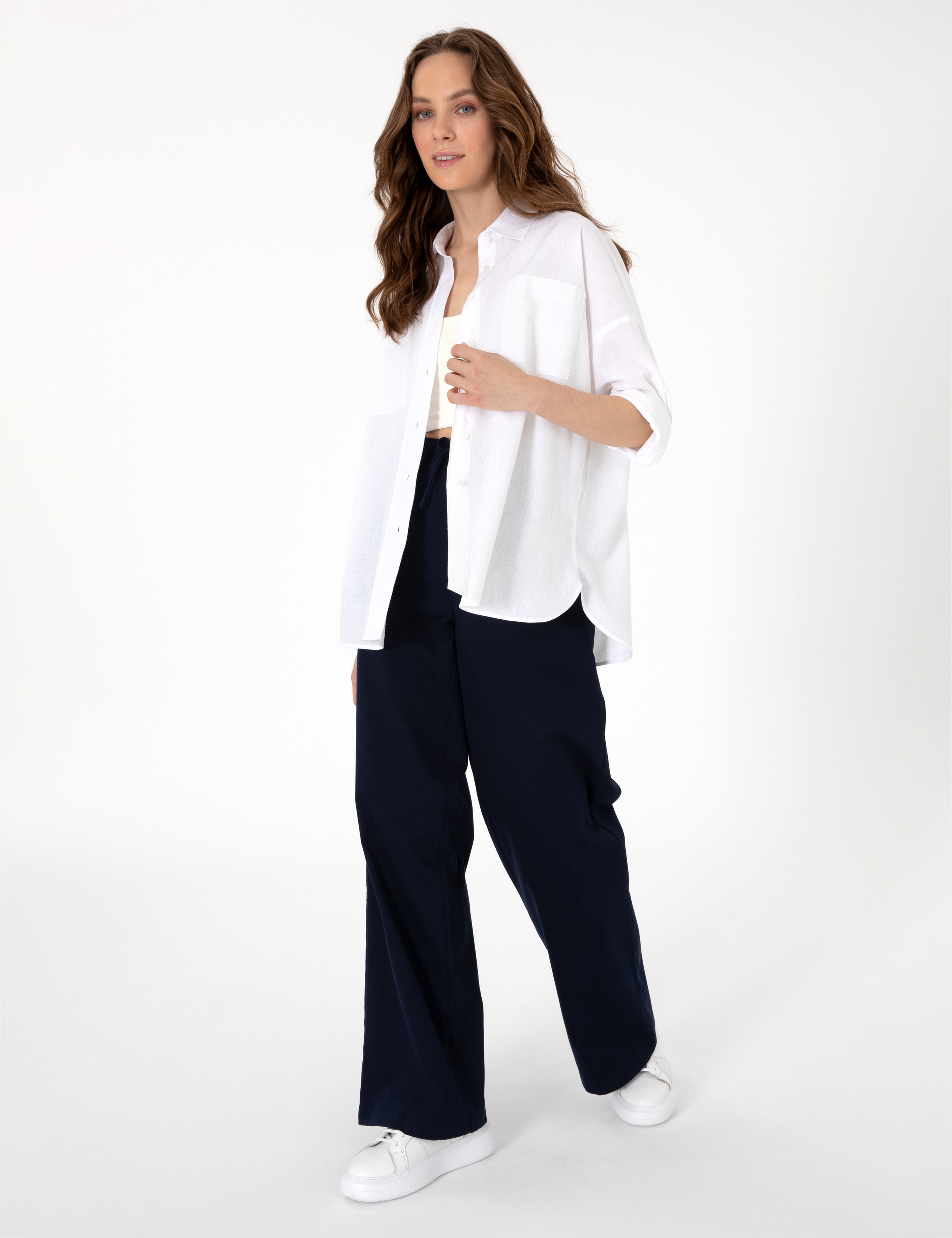 Beyaz Oversize Keten Karışımlı Uzun Kollu Gömlek - Image 4