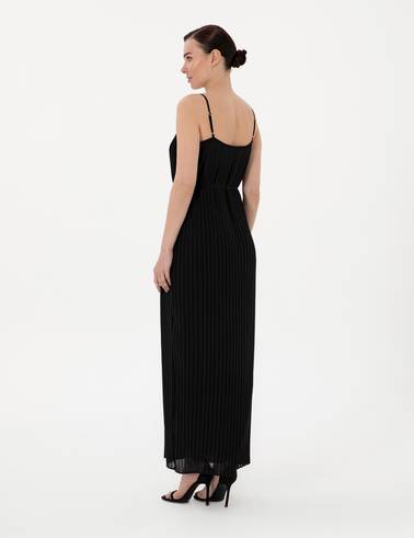 Siyah Regular Fit Dokuma Elbise