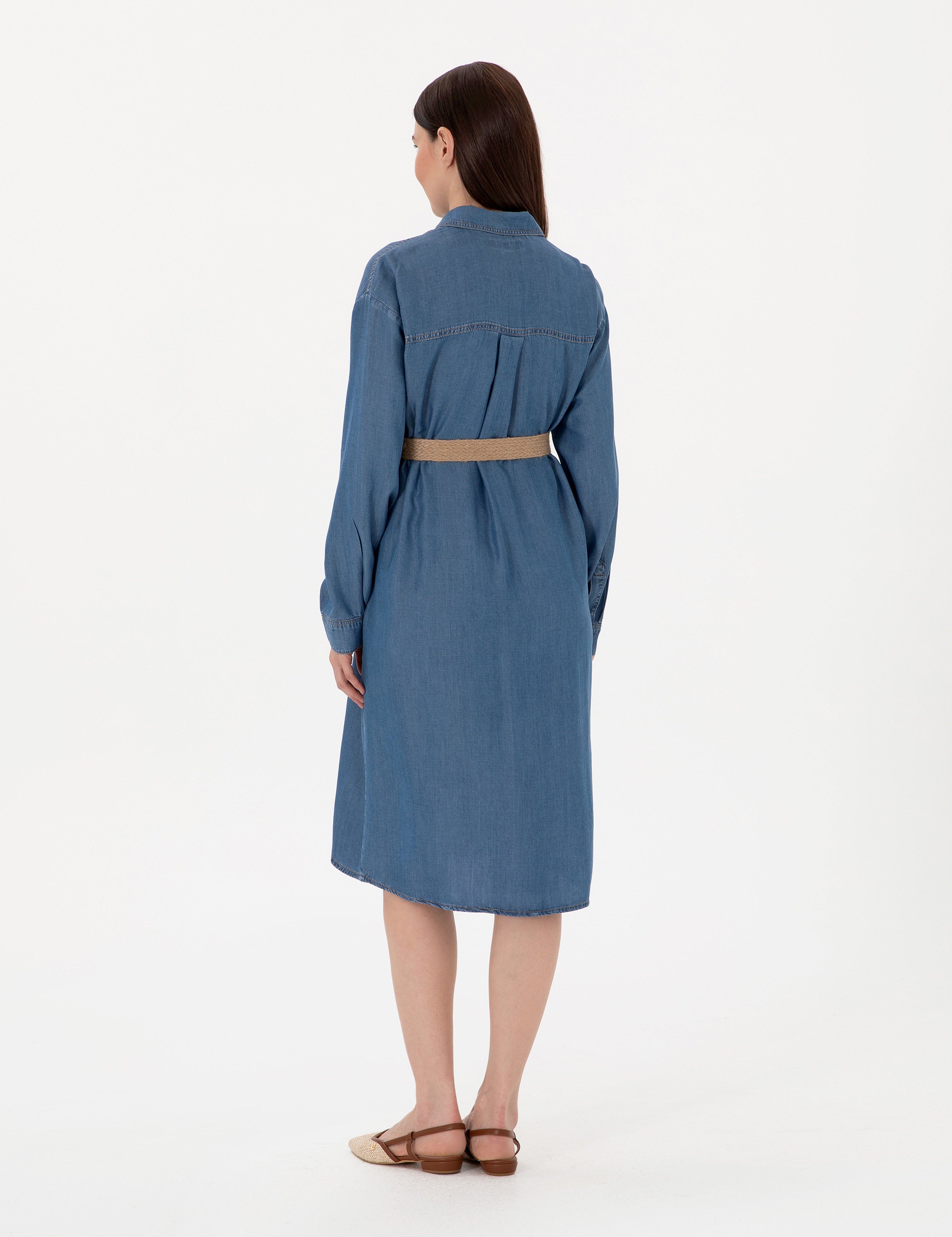 Mavi Comfort Fit Jean Elbise - Image 4