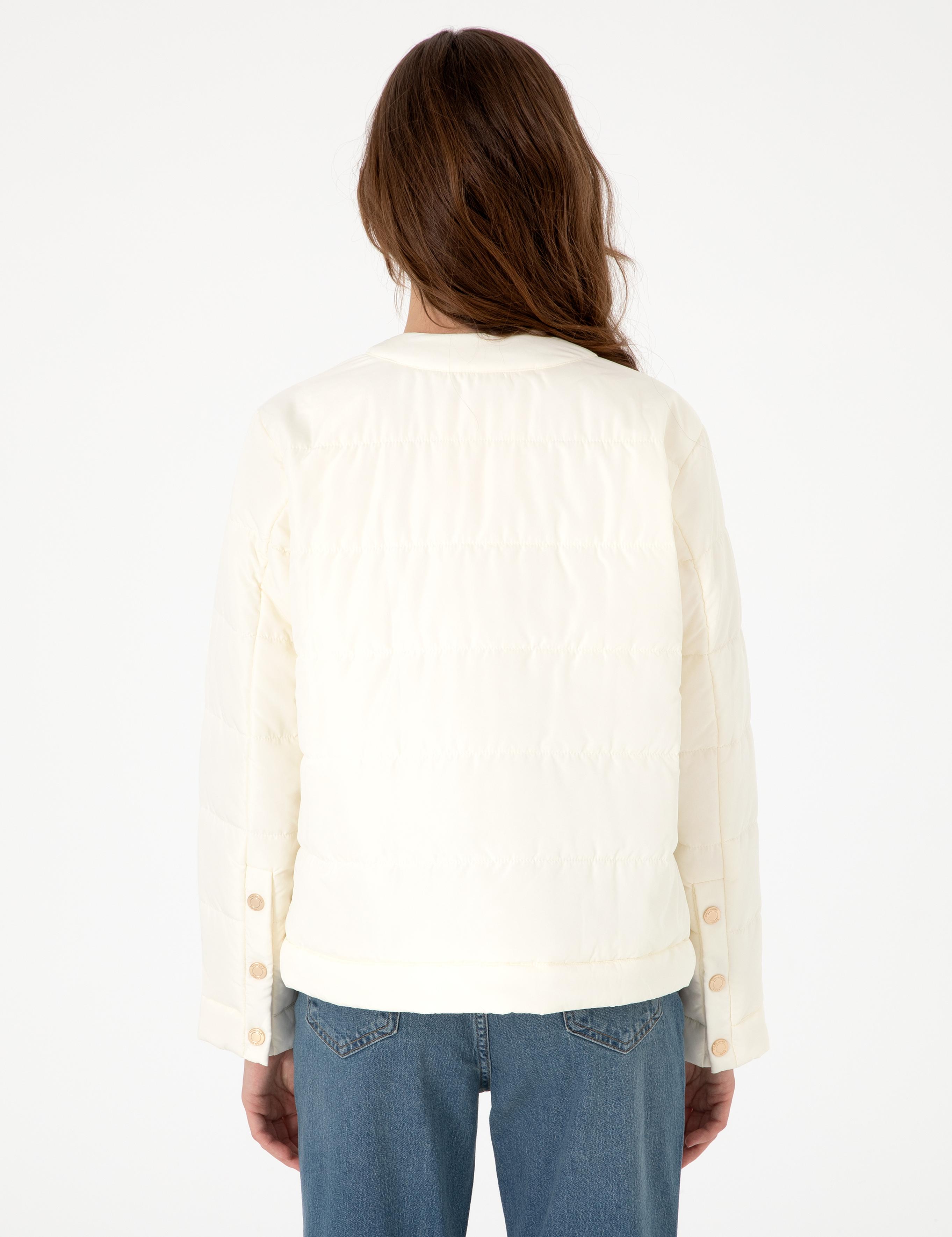 Ekru Regular Fit Mont