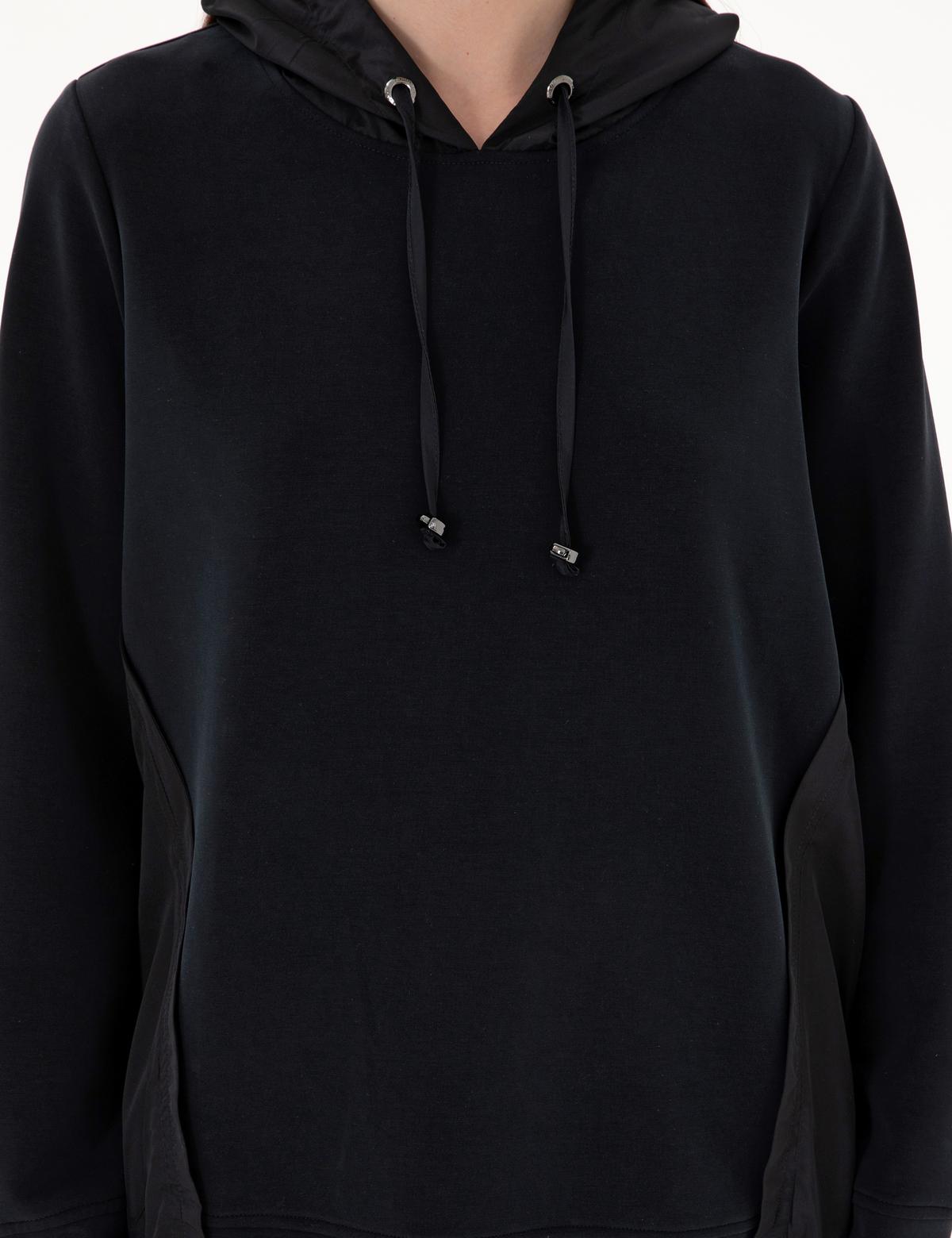 Siyah Comfort Fit Sweatshirt - 50306841014