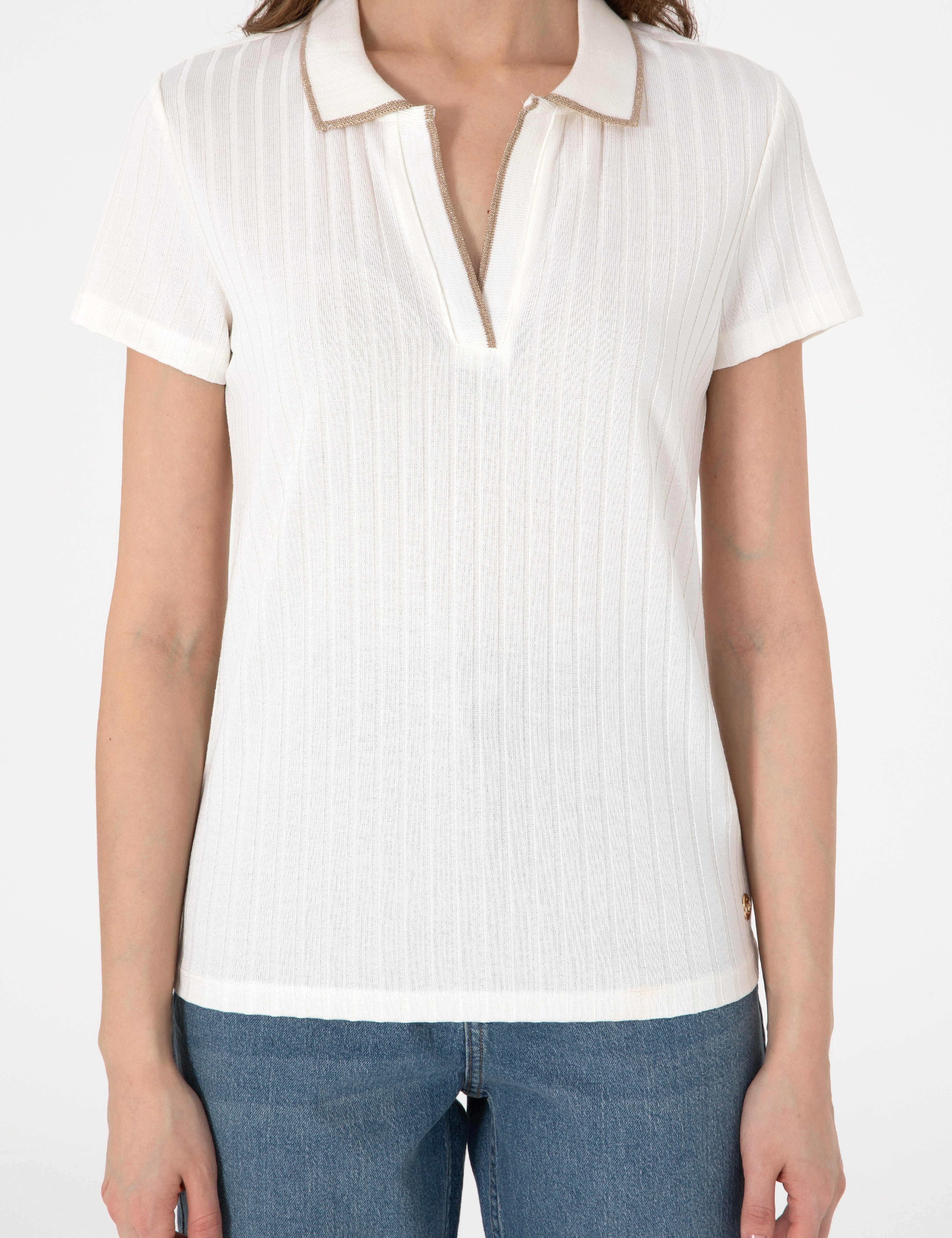 Ekru Slim Fit Basic Tişört