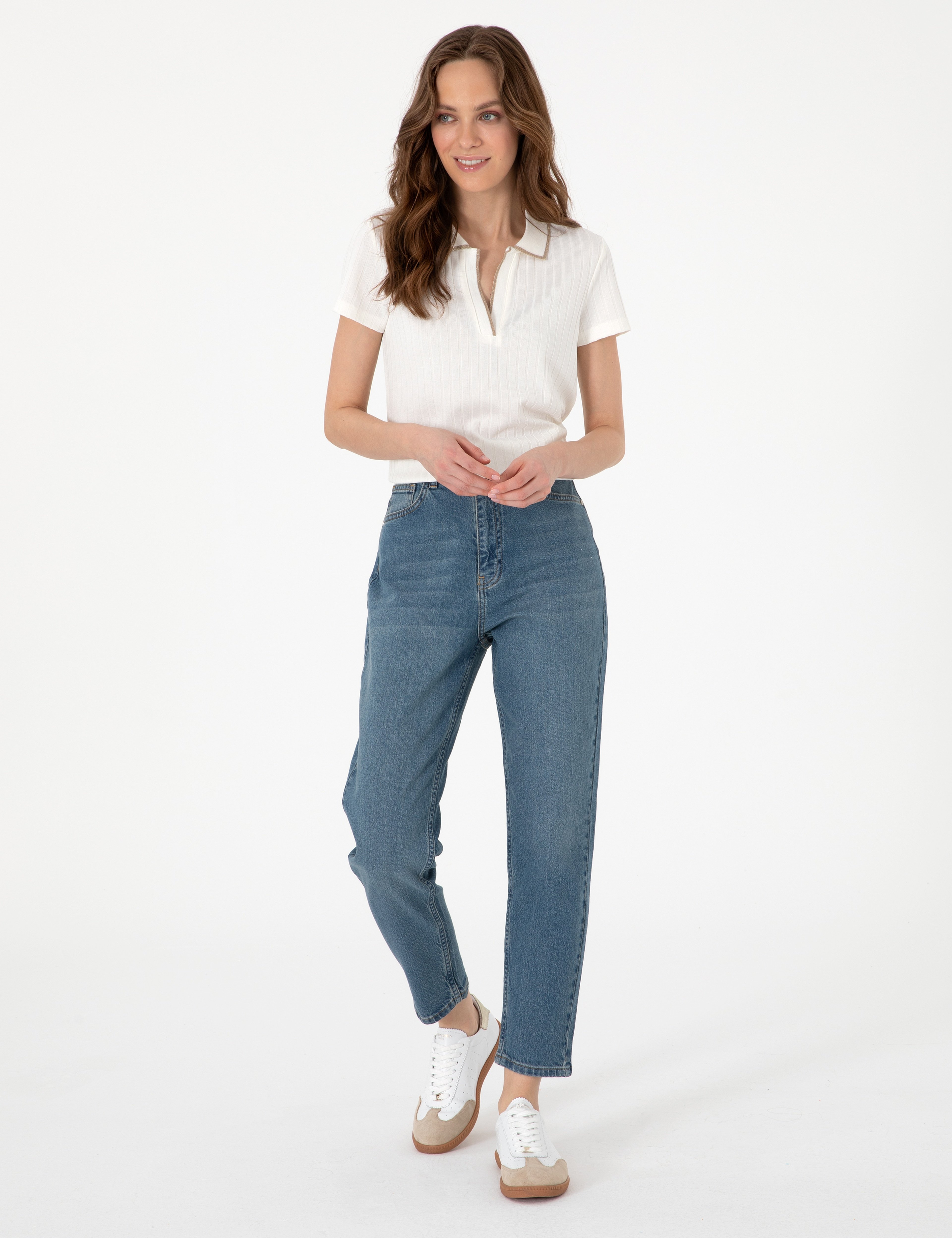 Ekru Slim Fit Basic Tişört