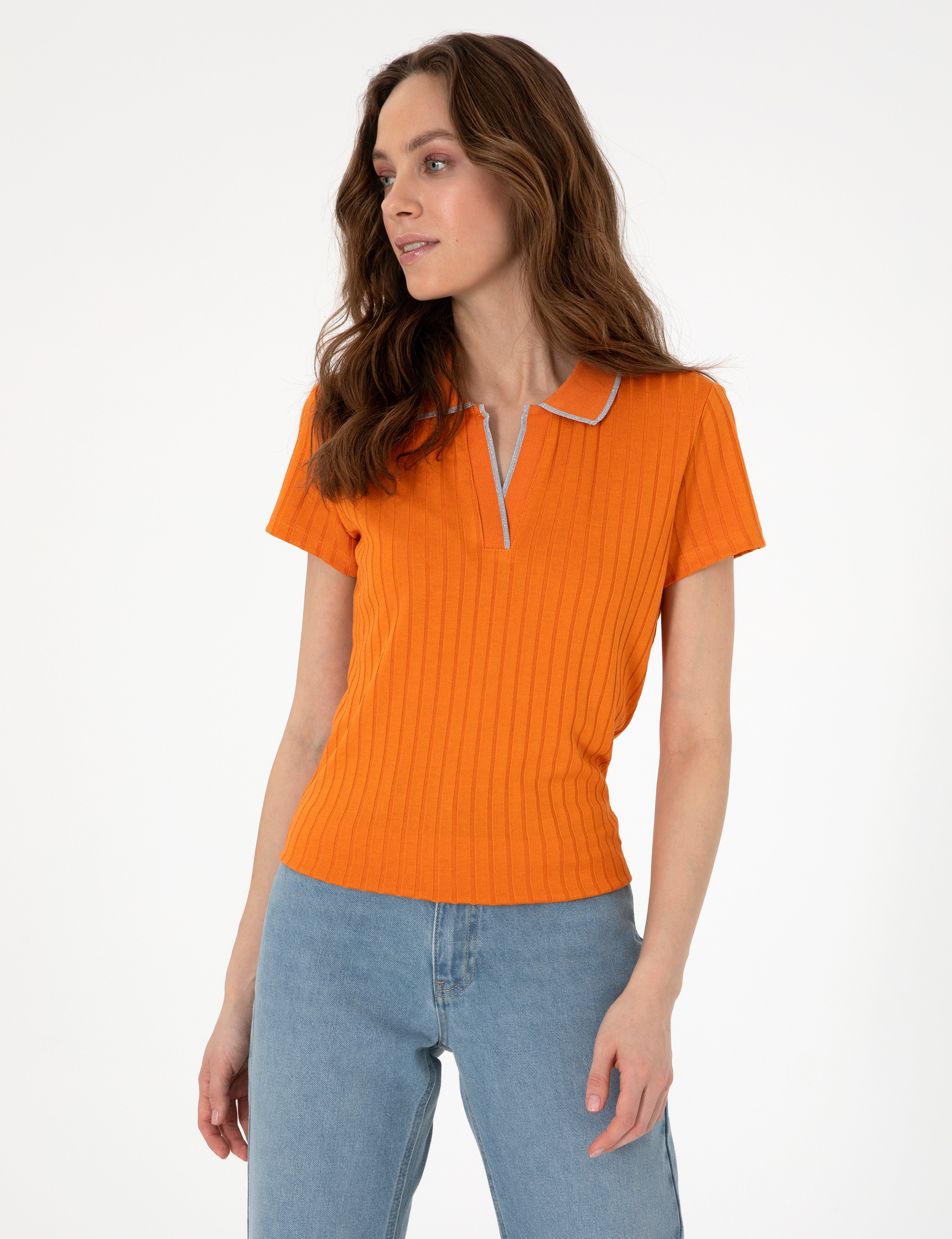 Turuncu Slim Fit Basic Tişört - Image 3
