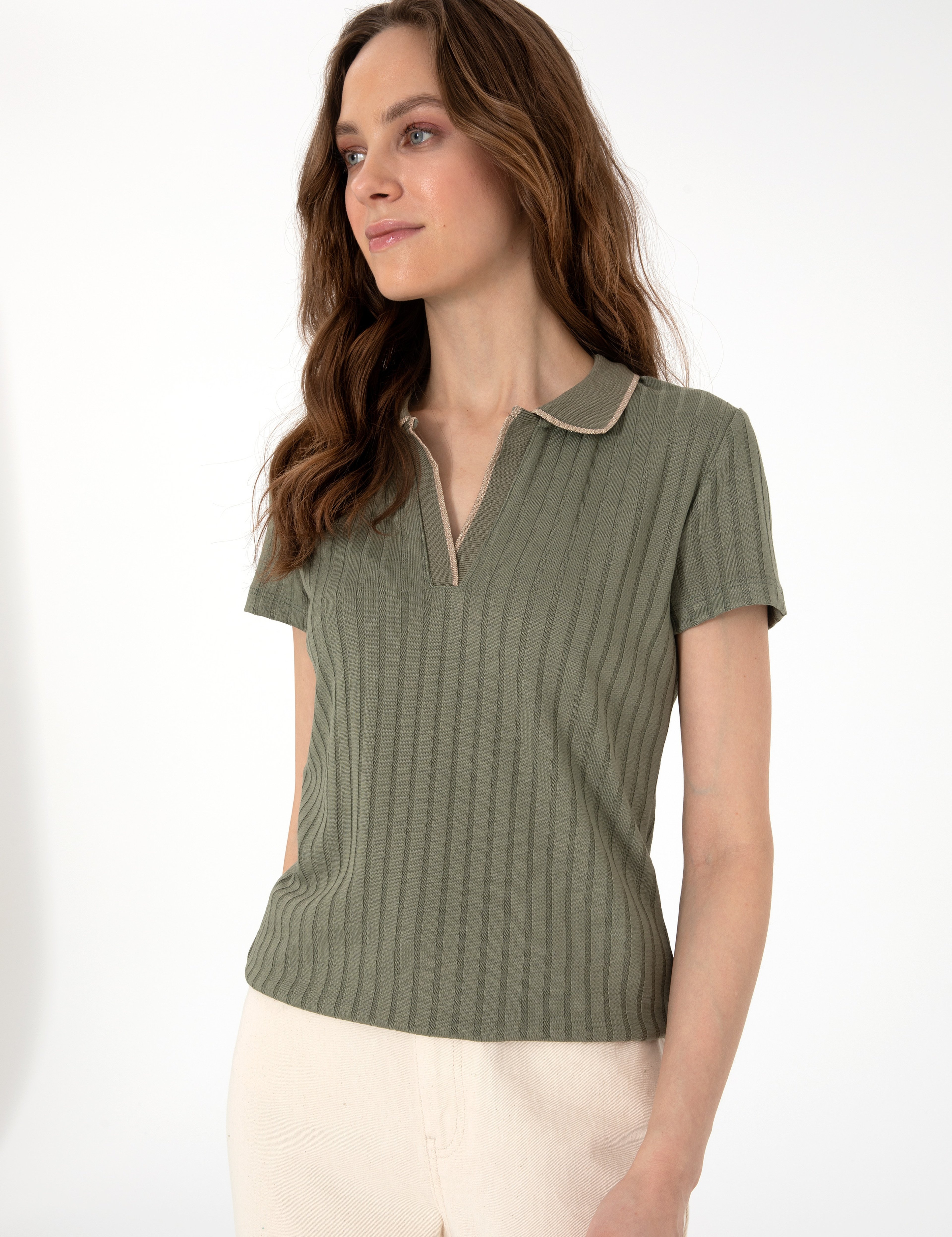 Haki Slim Fit Basic Tişört - Image 1
