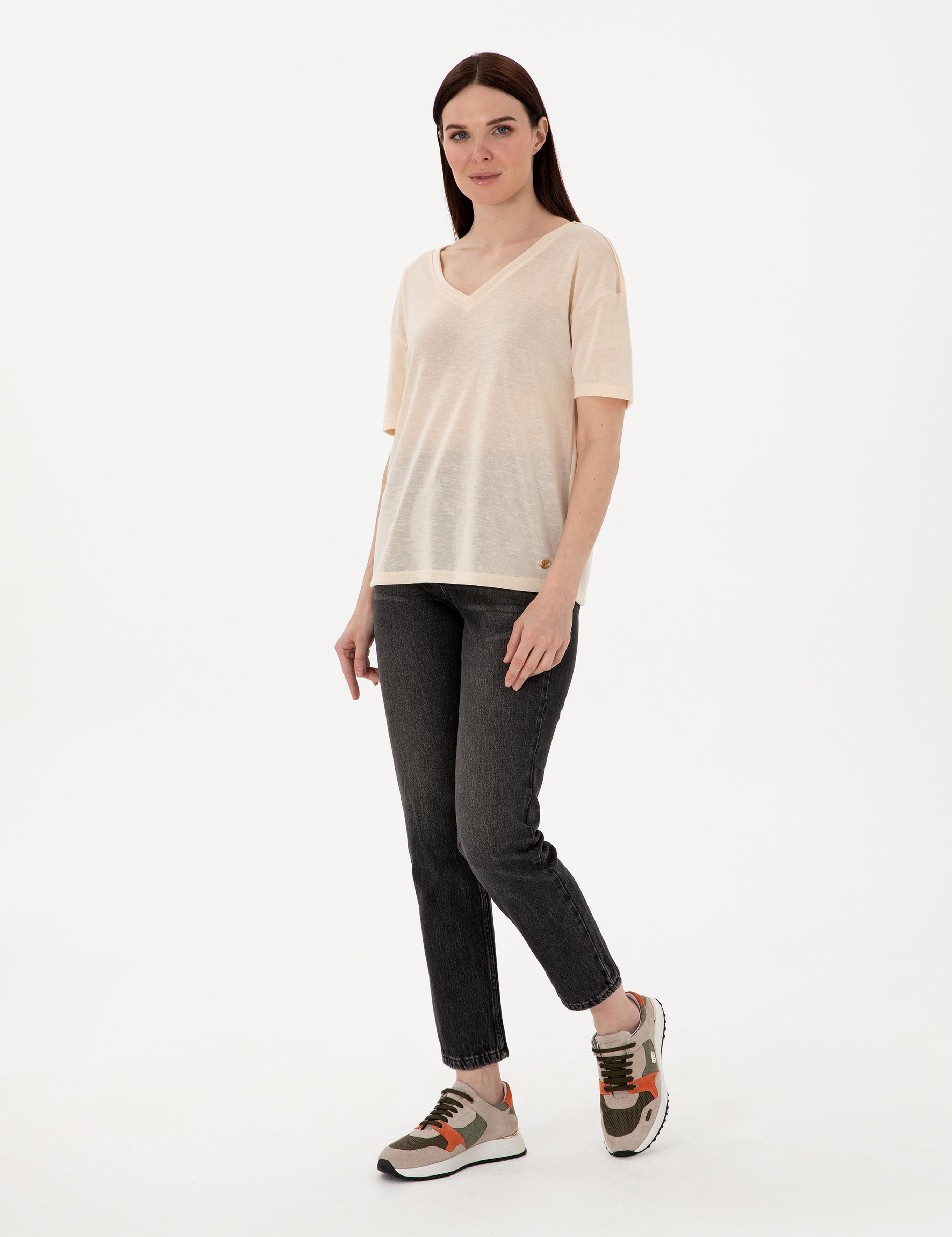 Krem Comfort Fit Tişört