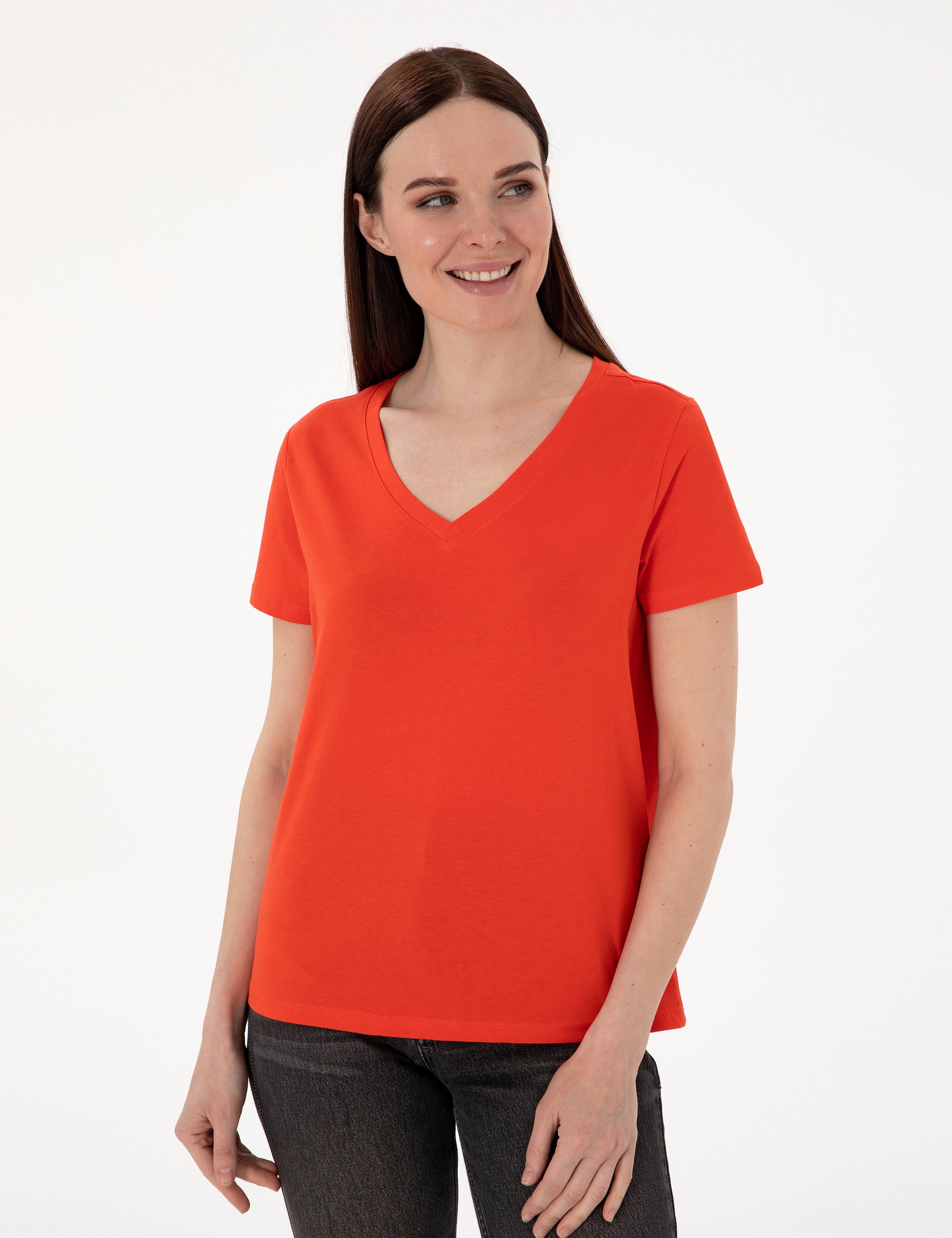Kırmızı Regular Fit V Yaka Basic Tişört