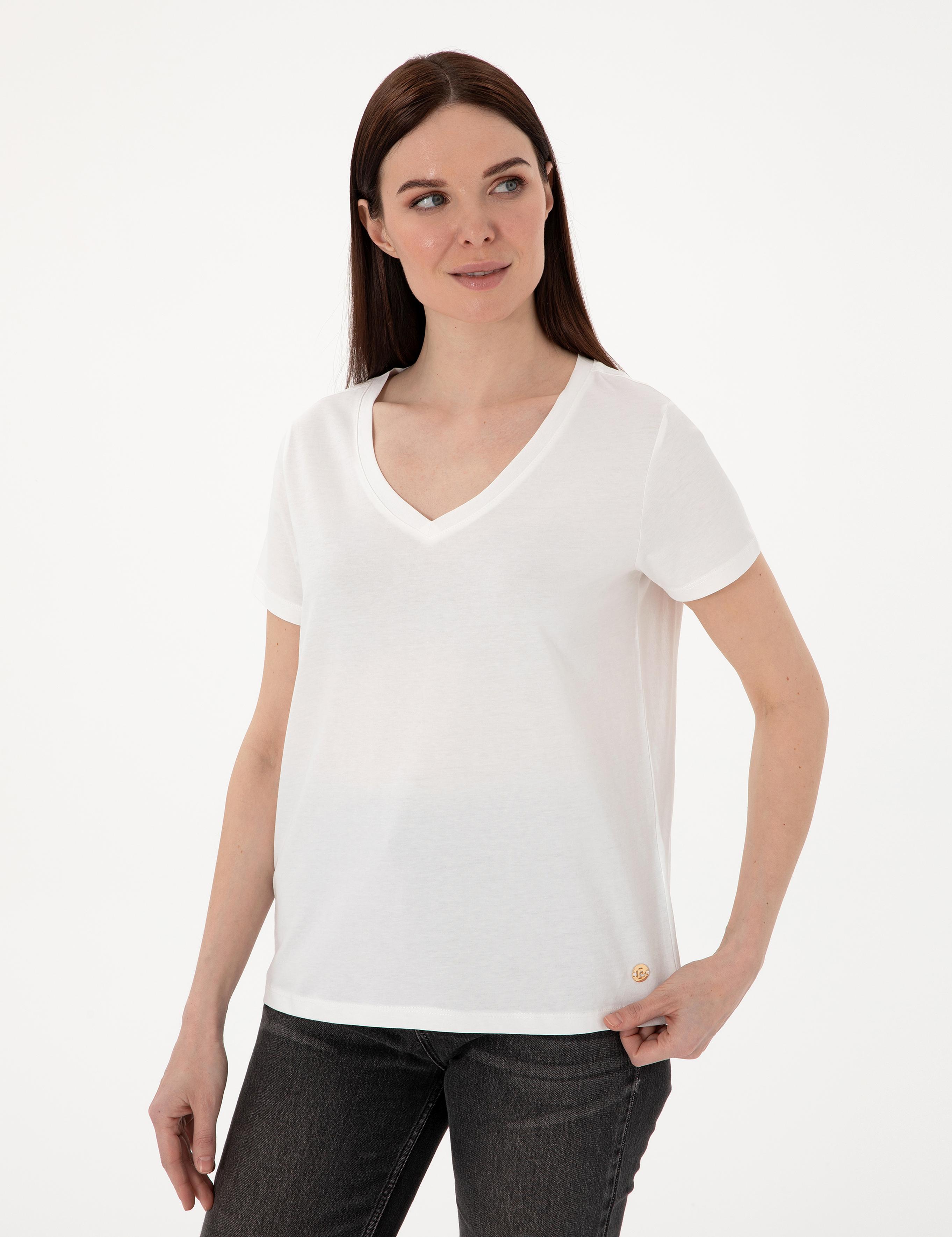 Beyaz Regular Fit V Yaka Basic Tişört