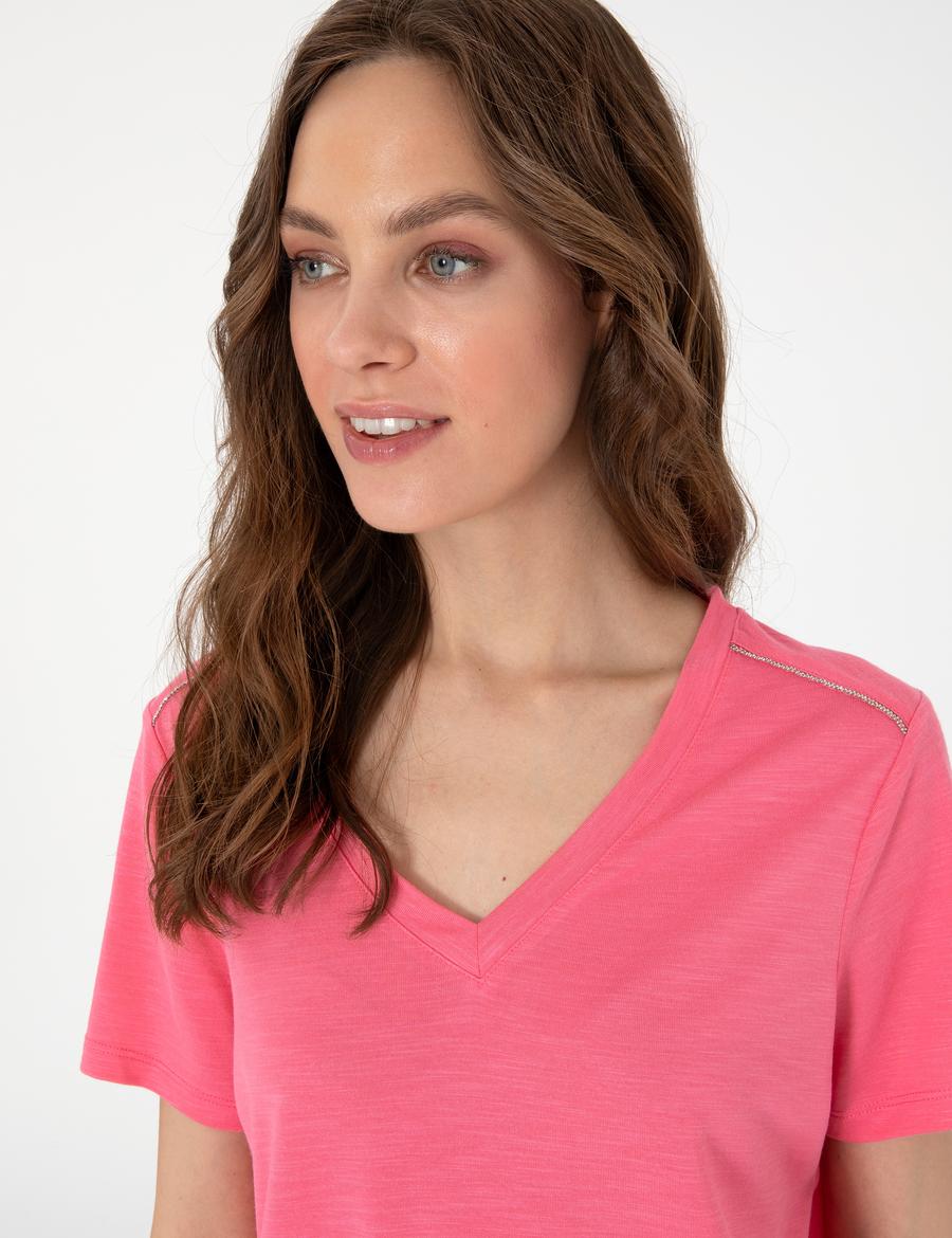 Pembe Regular Fit Tişört