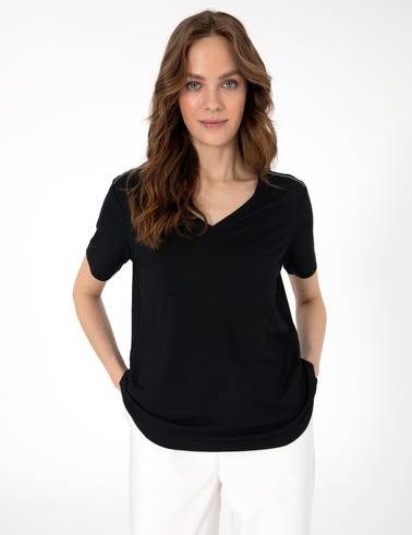 Siyah Regular Fit Tişört
