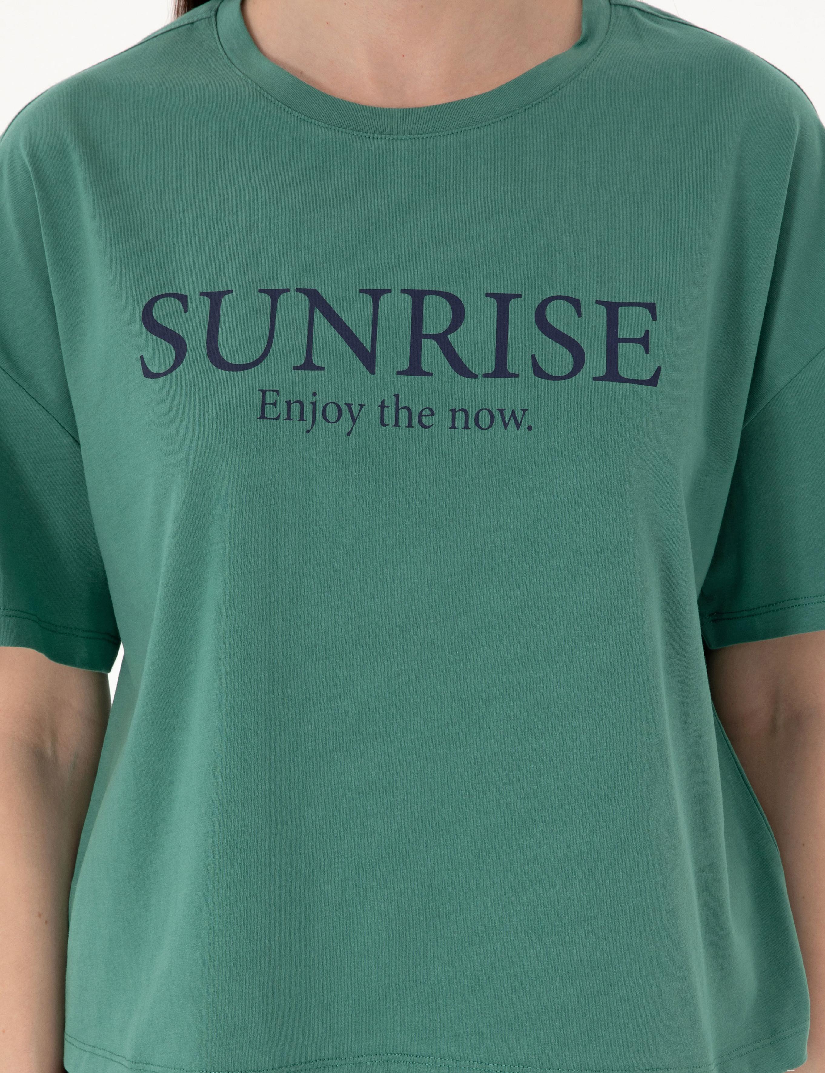 Yeşil Regular Fit Tişört