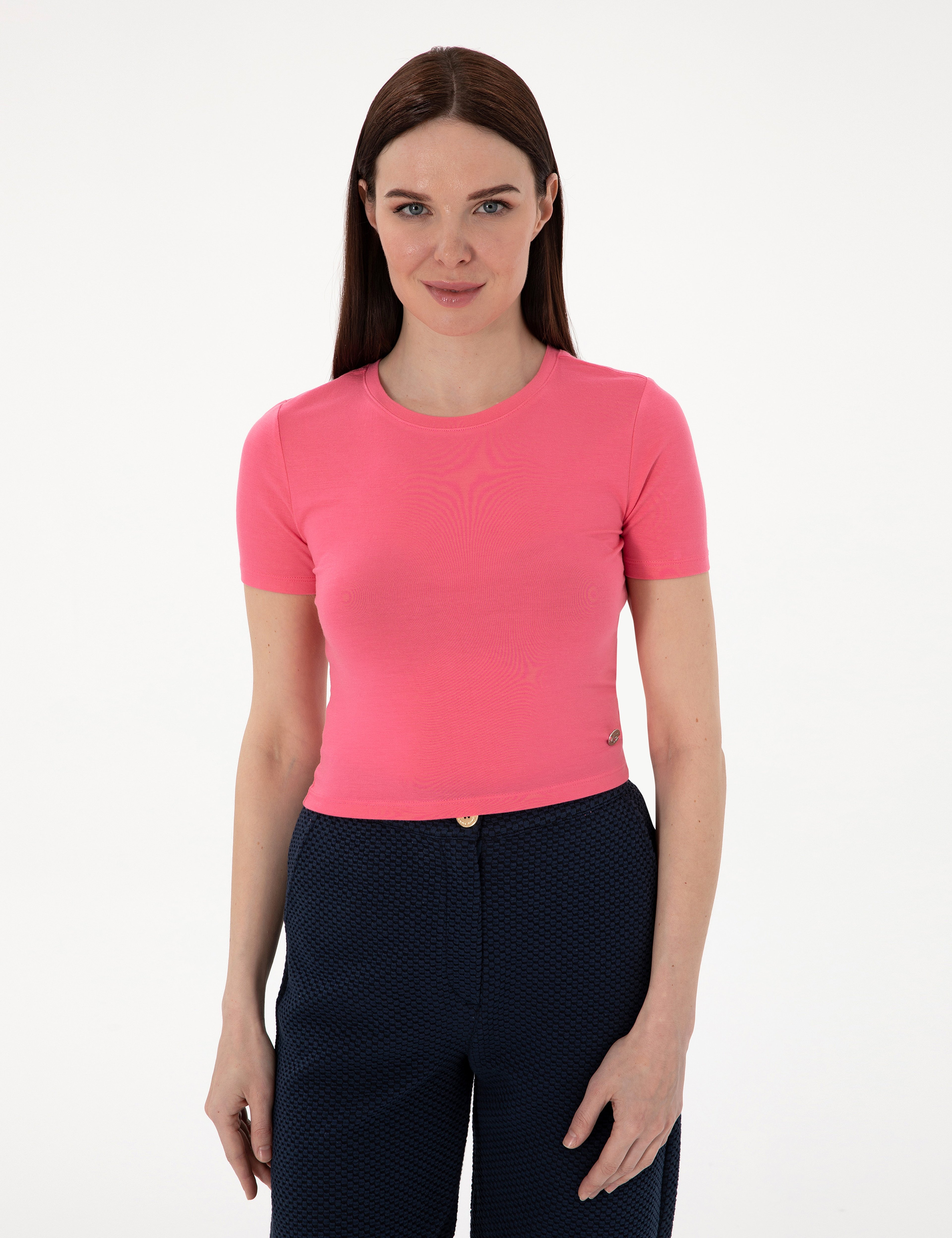 Pembe Regular Fit Crop Tişört - Image 3