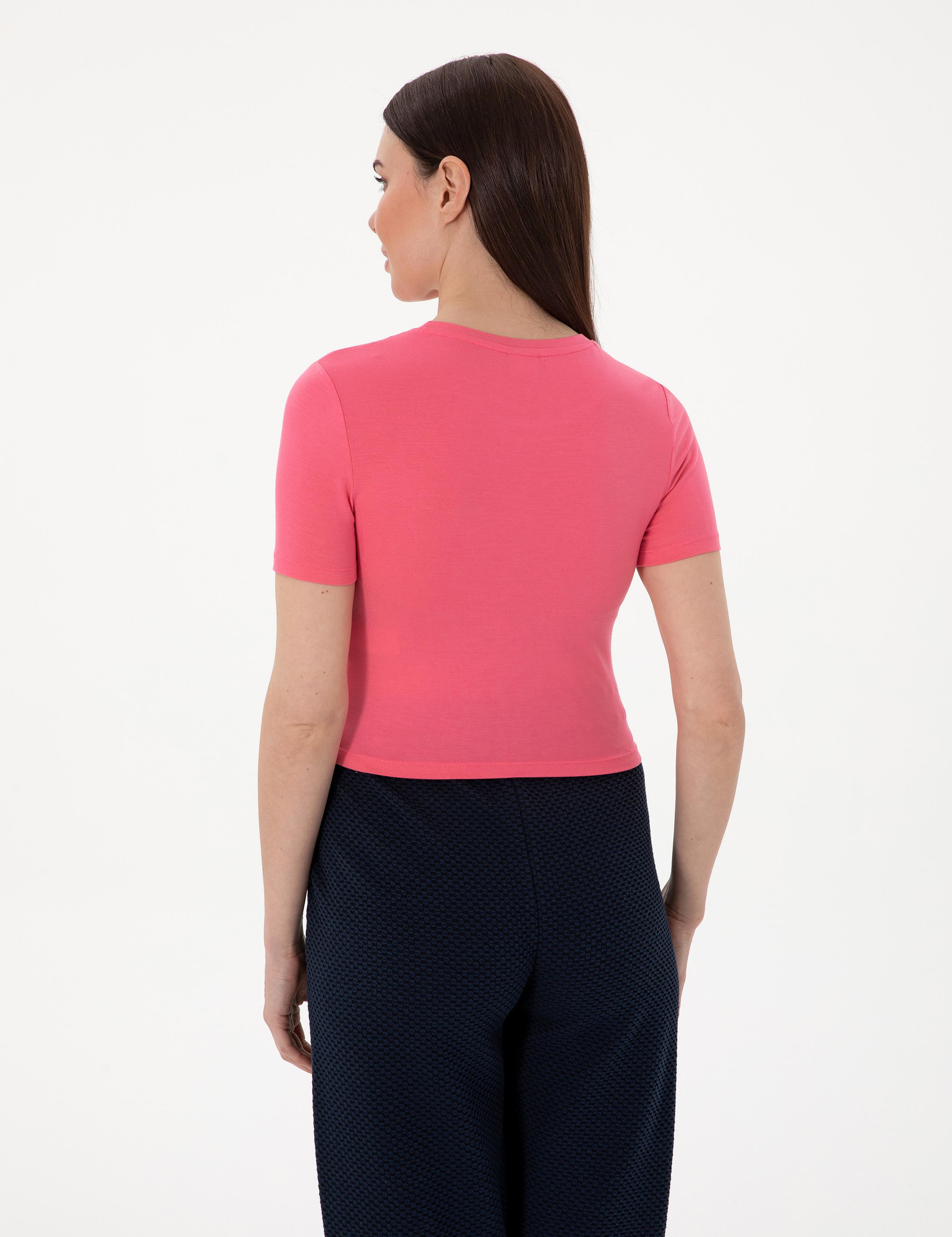 Pembe Regular Fit Crop Tişört