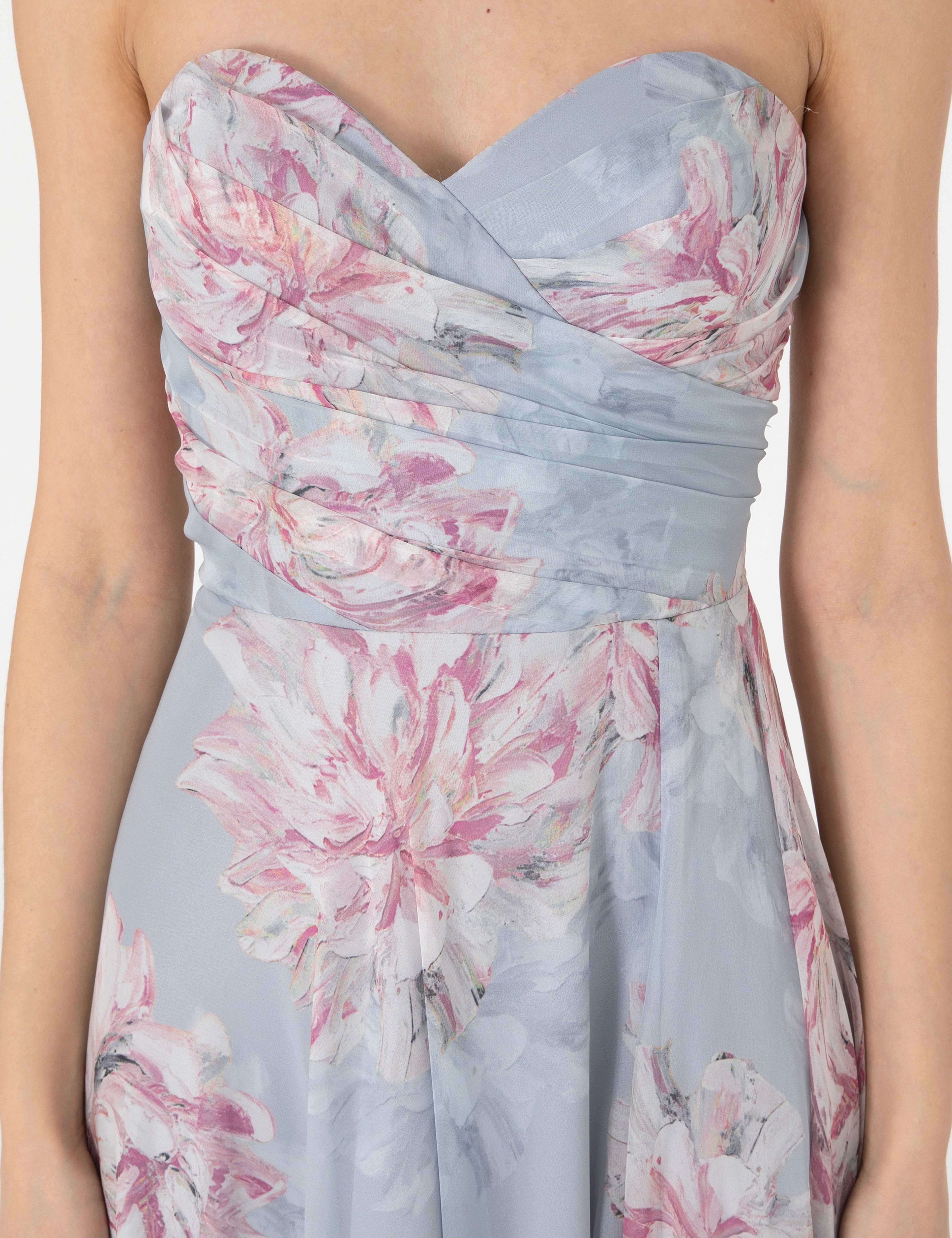 Gri Regular Fit Desenli Elbise - Image 6