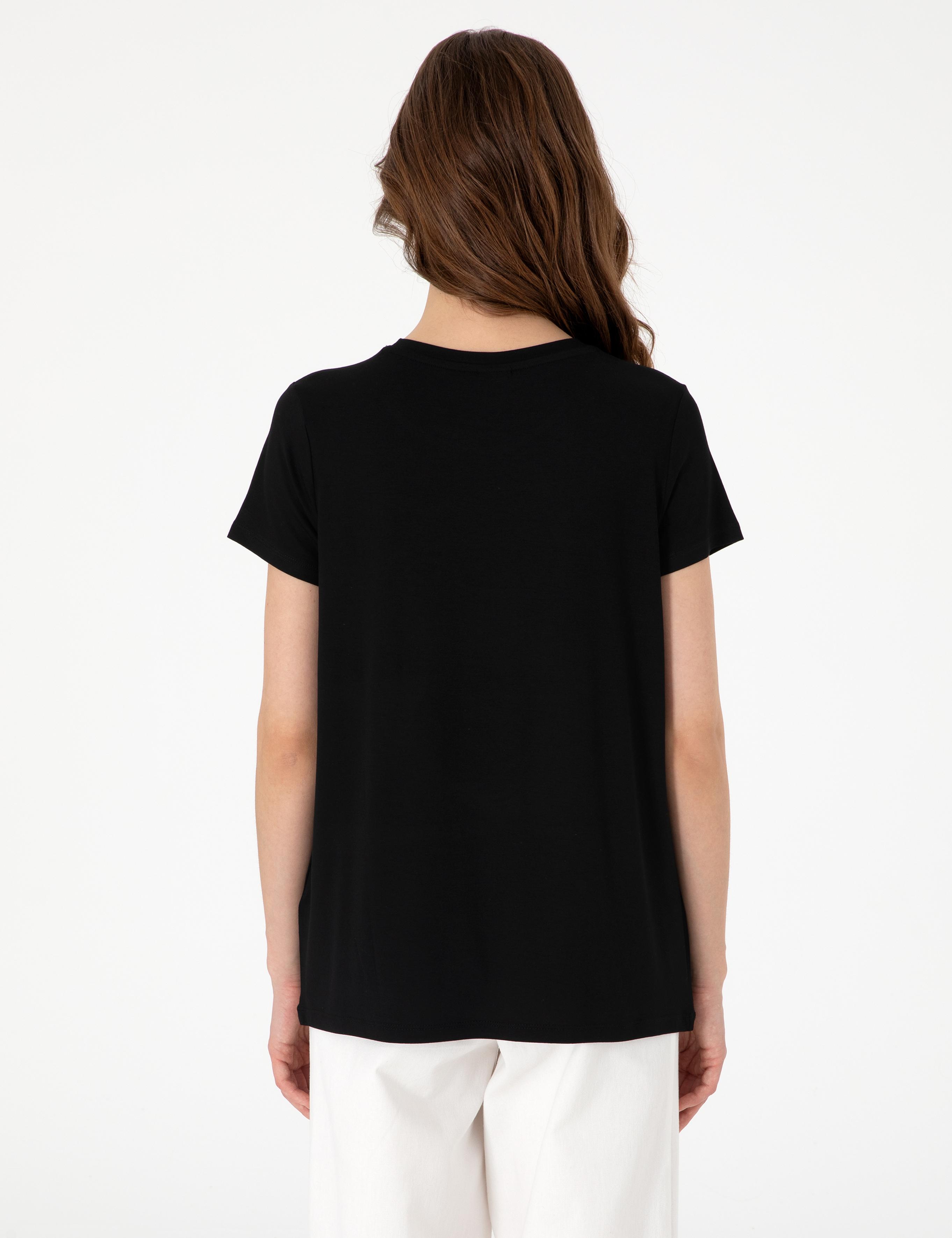 Siyah Regular Fit Tişört