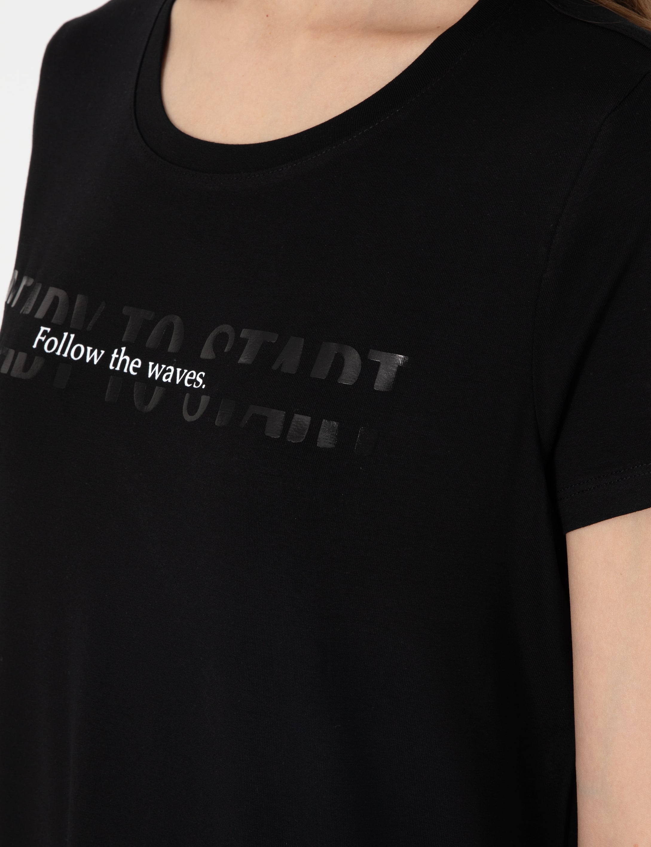 Siyah Regular Fit Tişört