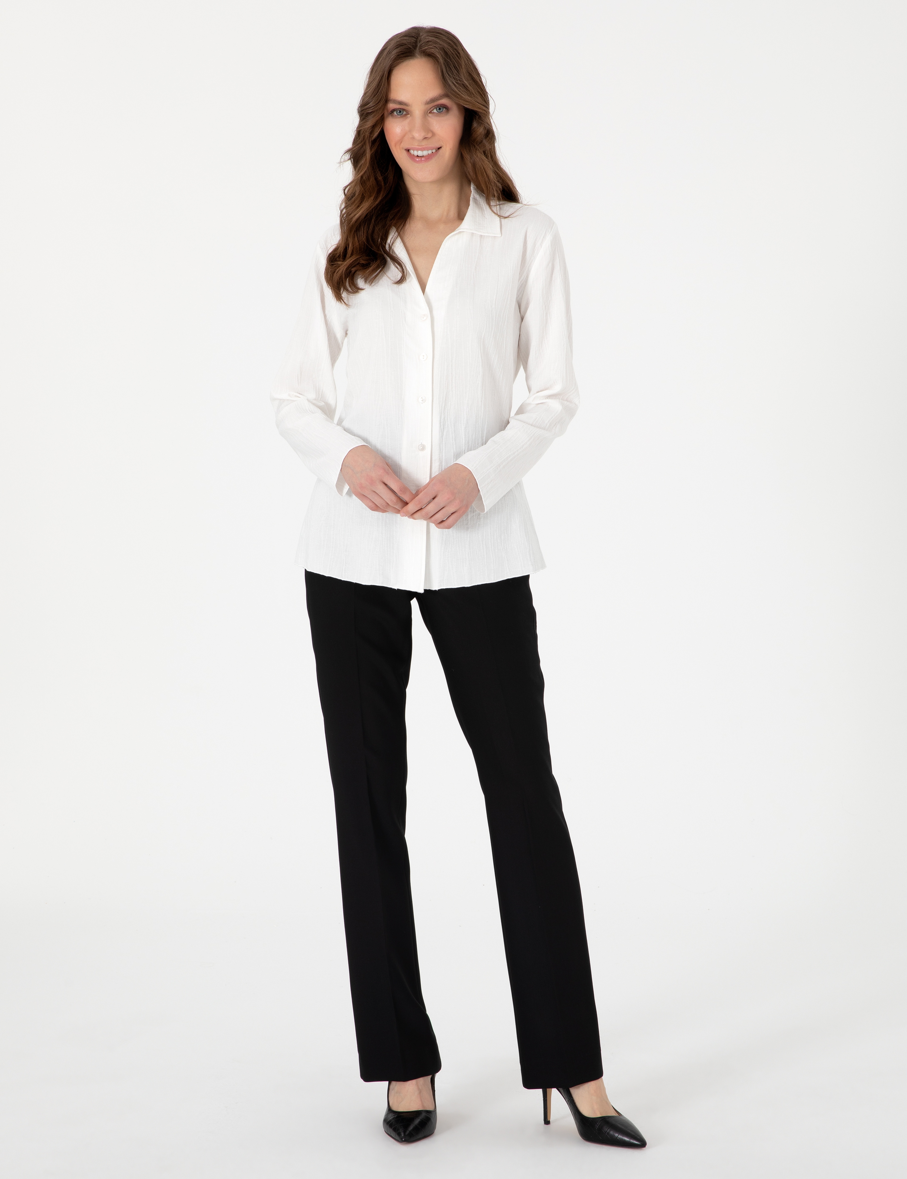 Beyaz Slim Fit Uzun Kollu Gömlek - Image 4