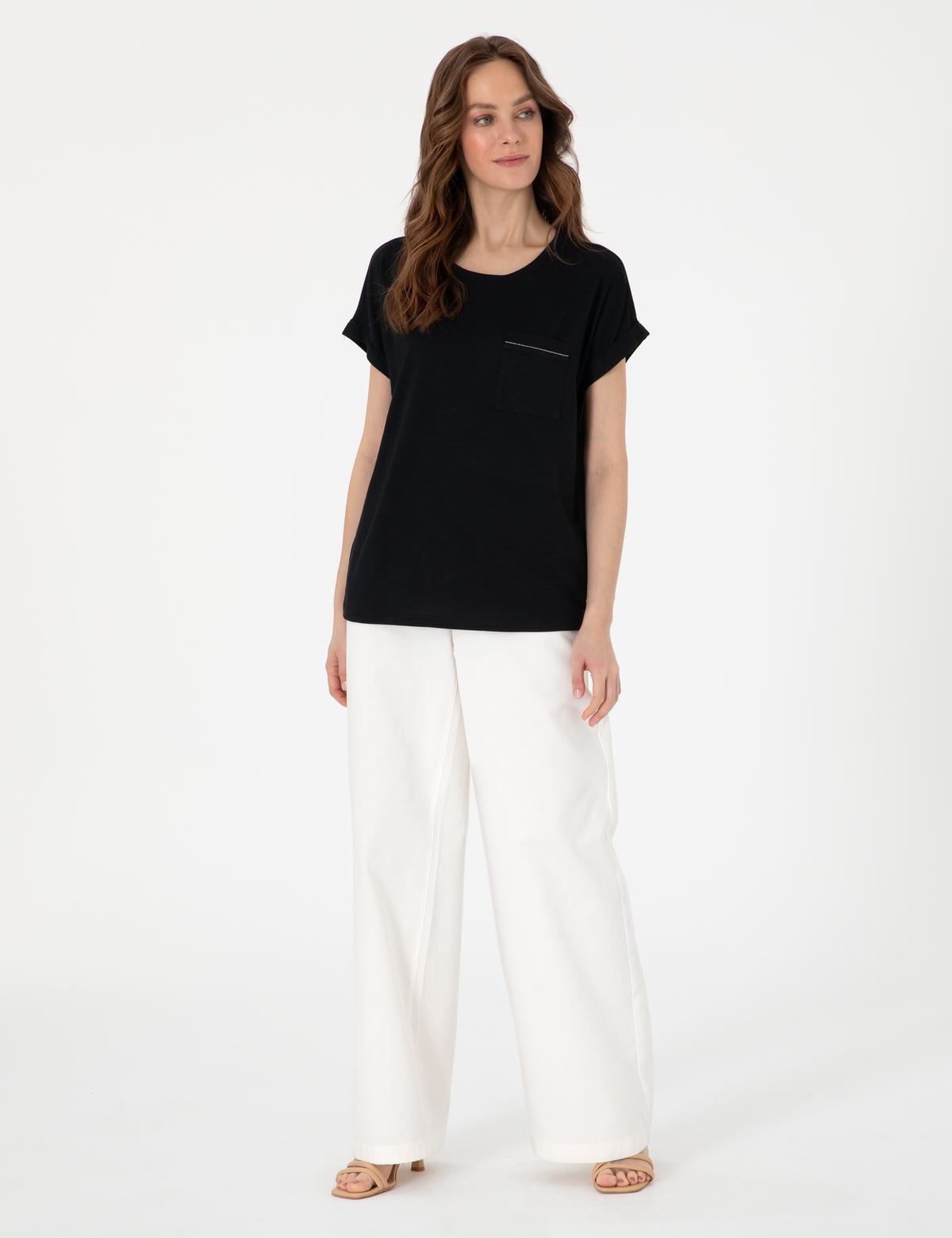 Siyah Regular Fit Tişört - 50301440032