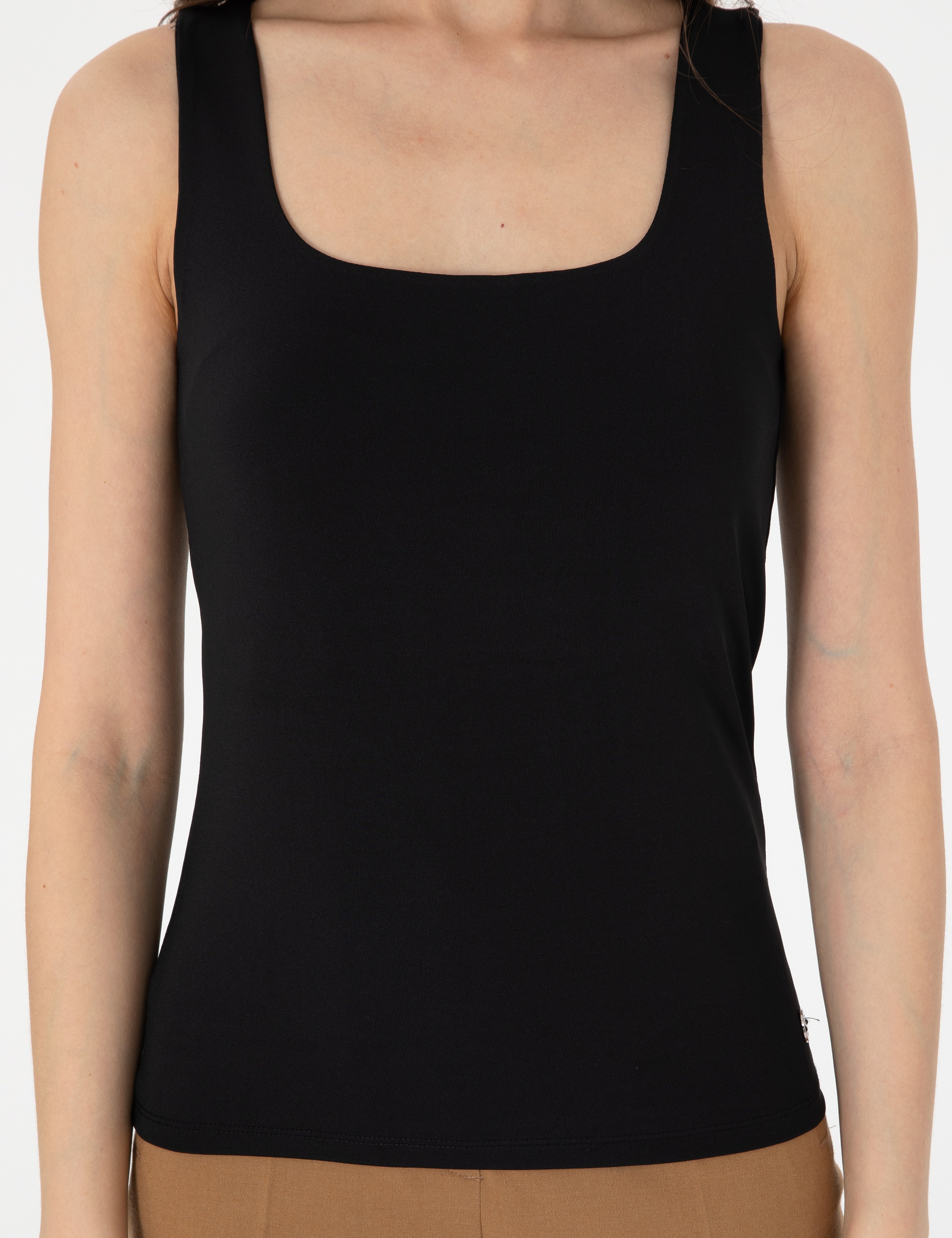 Siyah Extra Slim Fit Tişört