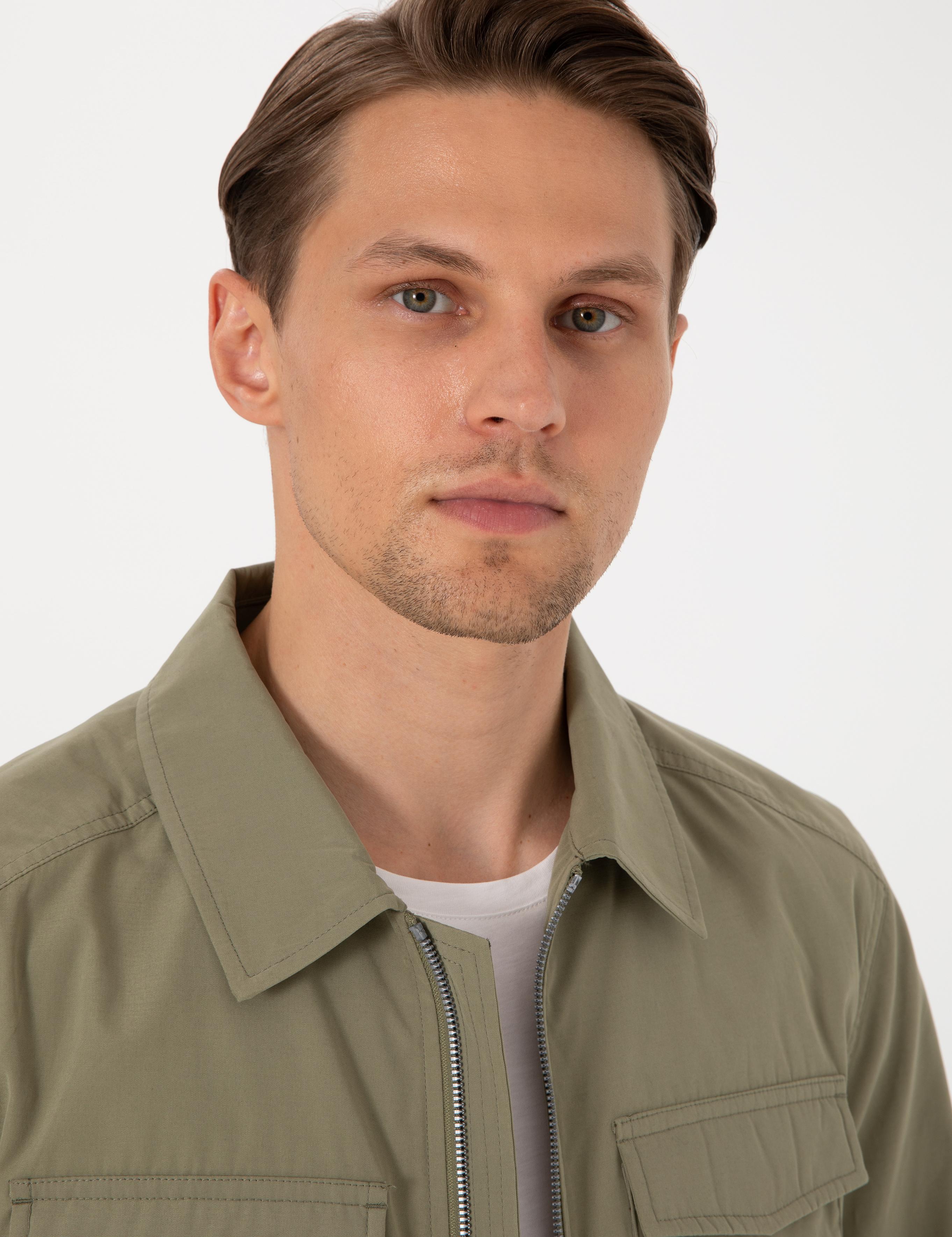 Haki Regular Fit Fermuarlı İnce Mont