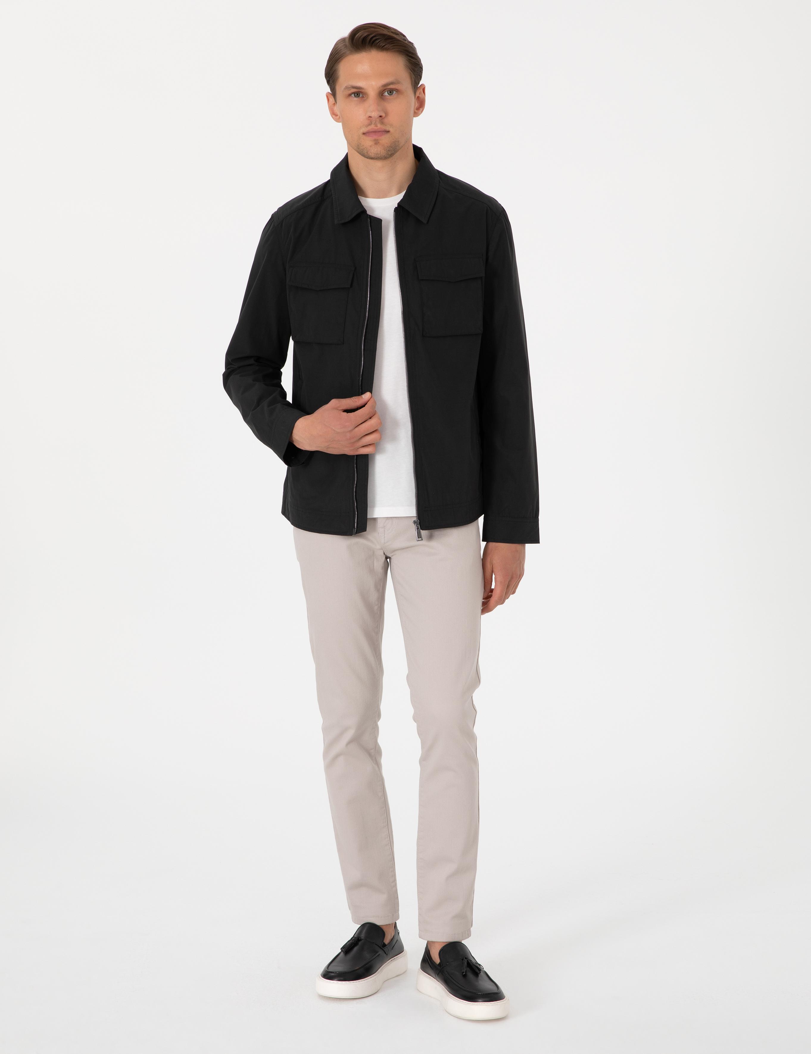 Siyah Regular Fit Fermuarlı İnce Mont