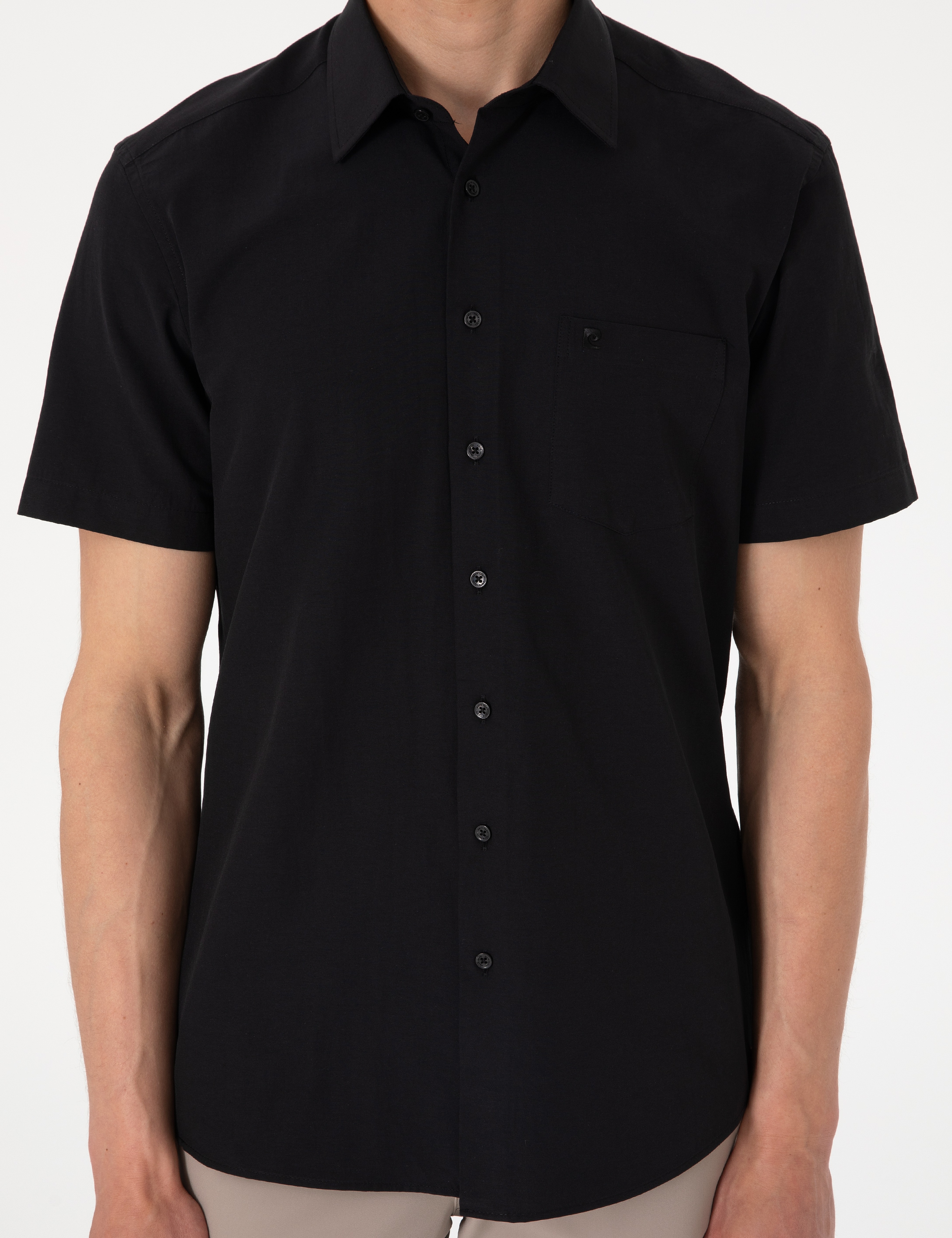 Siyah Basic Regular Fit Kısa Kollu Cepli Gömlek