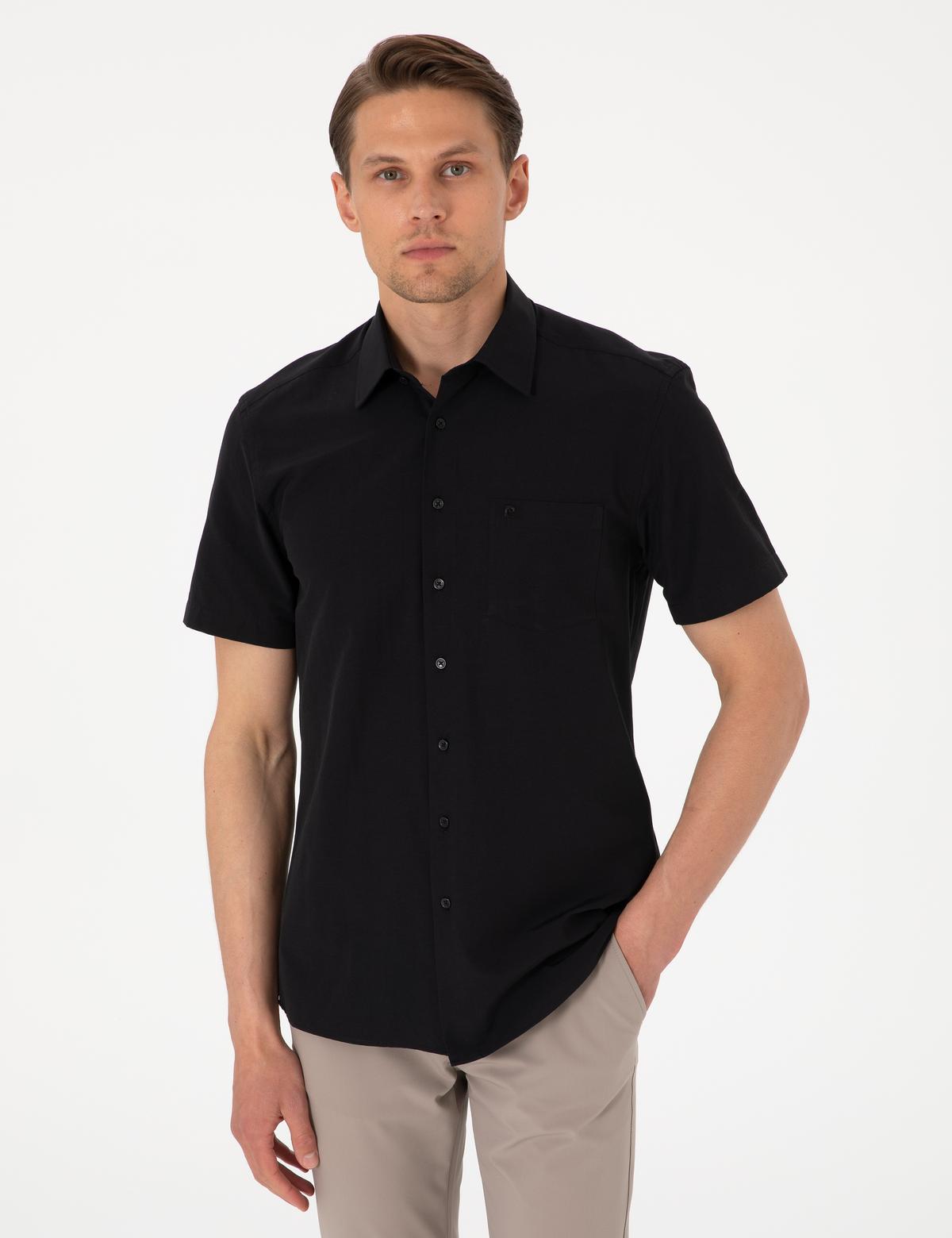Siyah Basic Regular Fit Kısa Kollu Cepli Gömlek