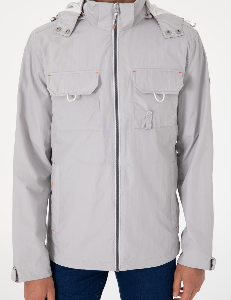 Gri Kapüşonlu Mont